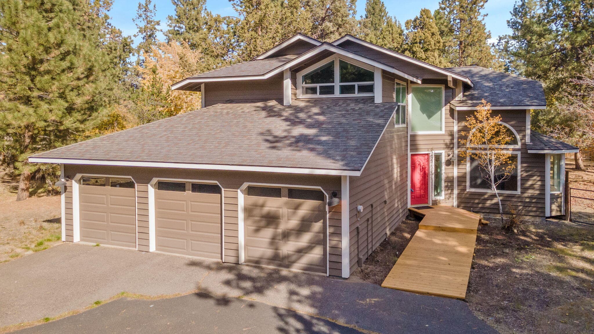 Primary photo of 20886 King David Avenue