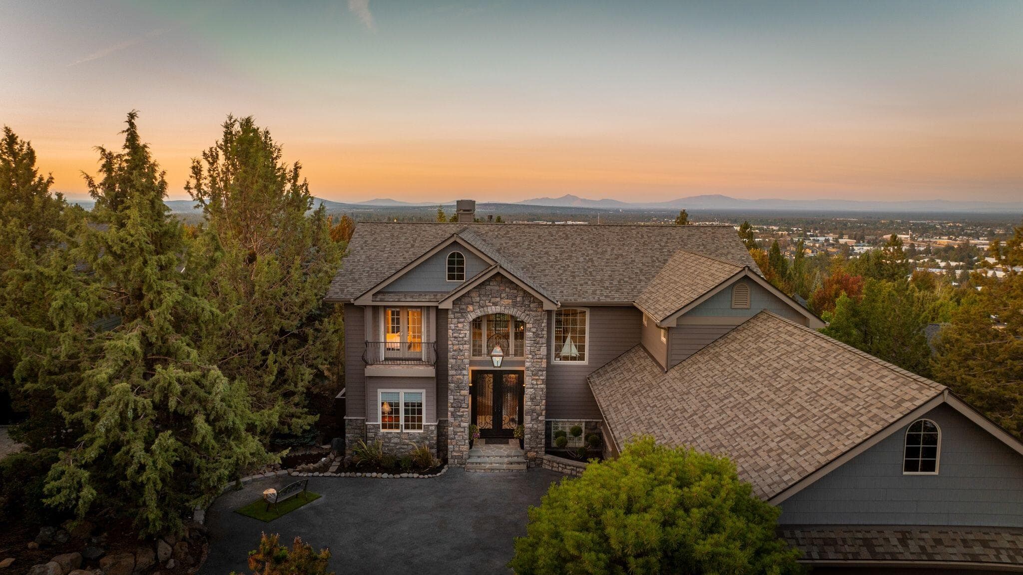 Primary photo of 3209 NW Fairway Heights Drive