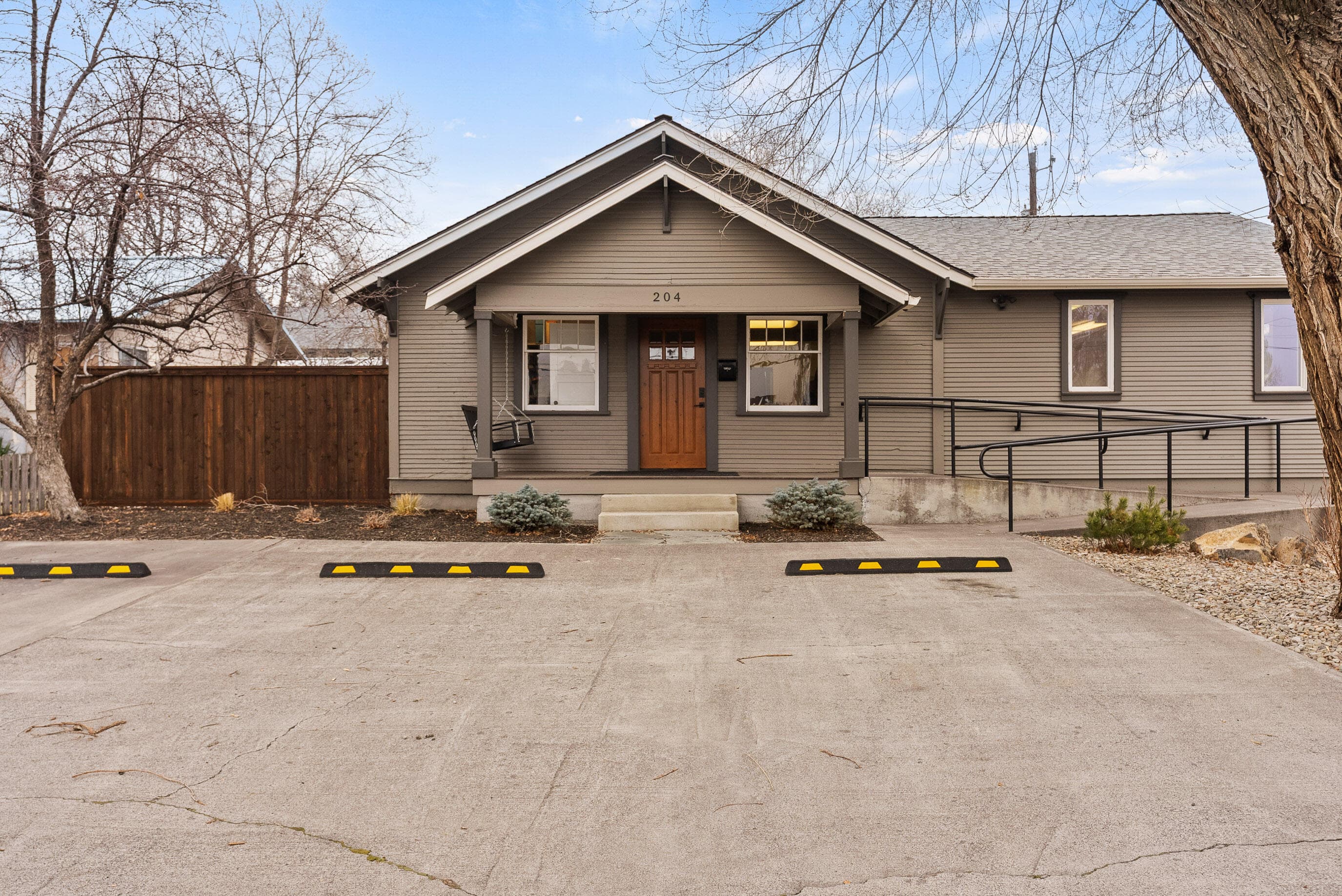 Primary photo of 204 NE 4th Street