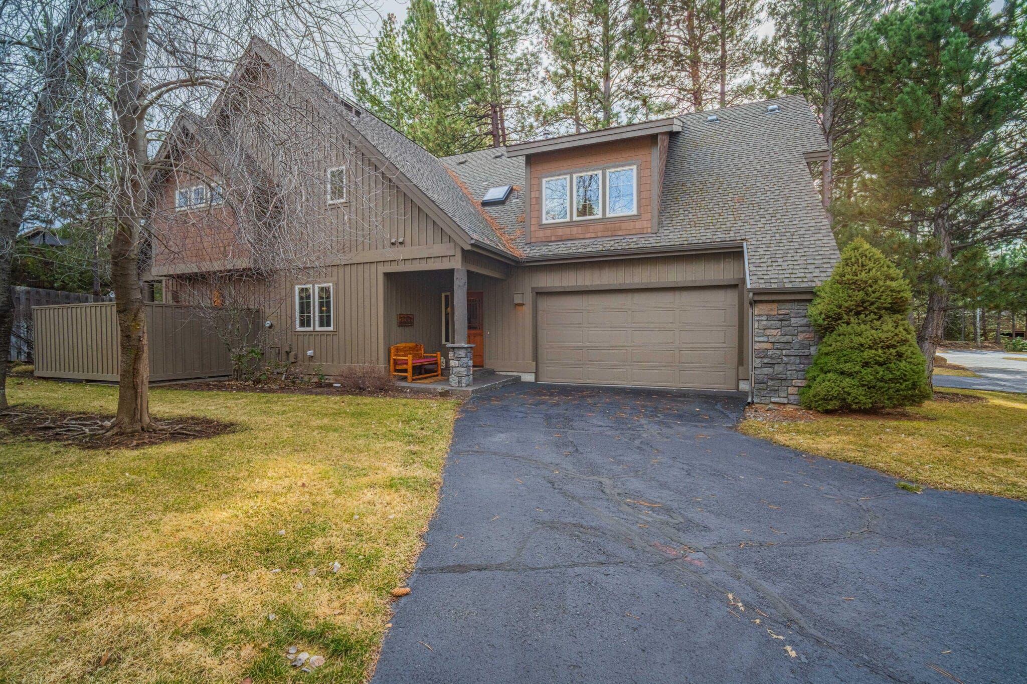 Photo 2 of 57414 Sun Eagle Lane, 4