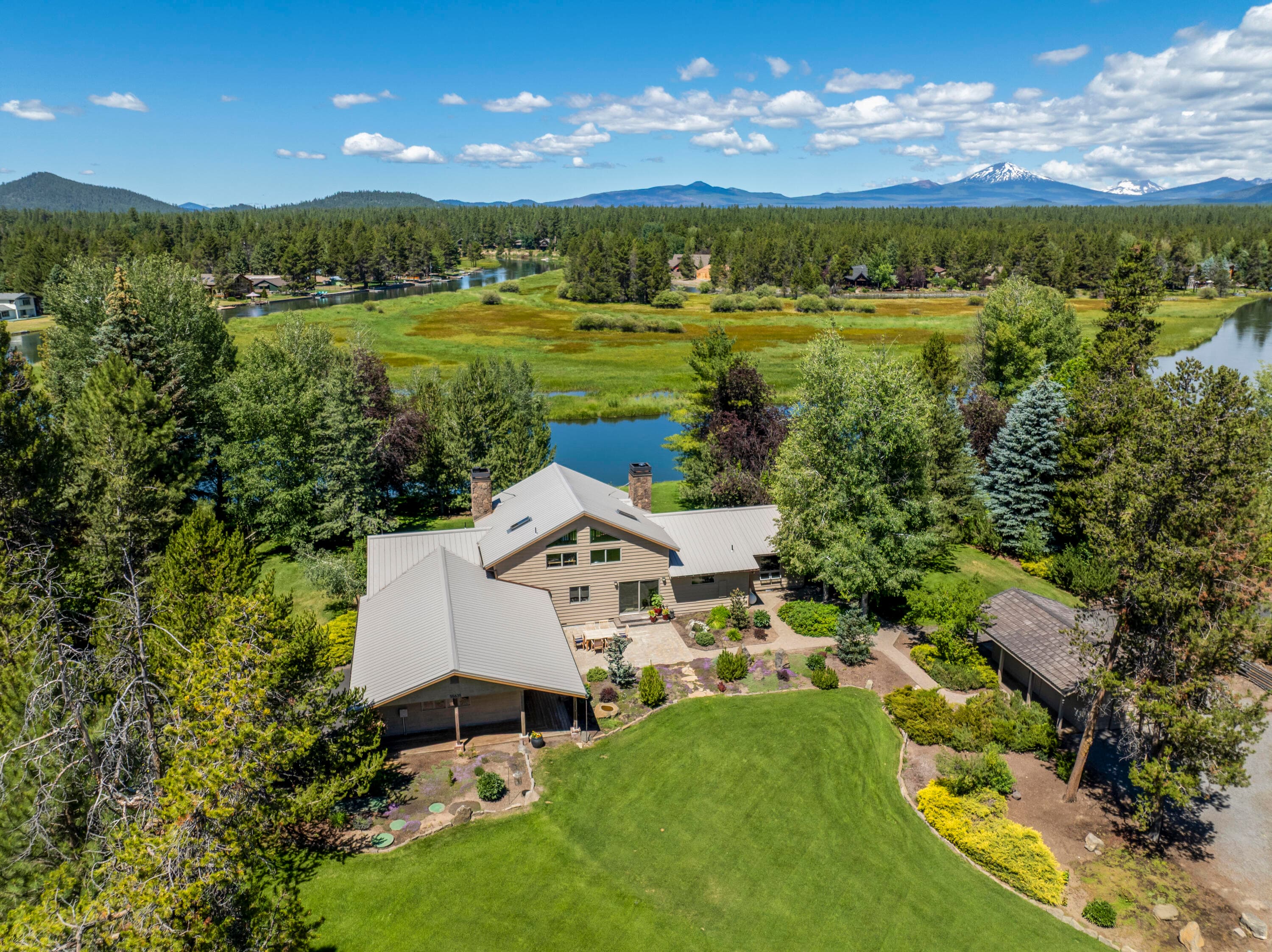 Primary photo of 55635 Gatehouse Lane