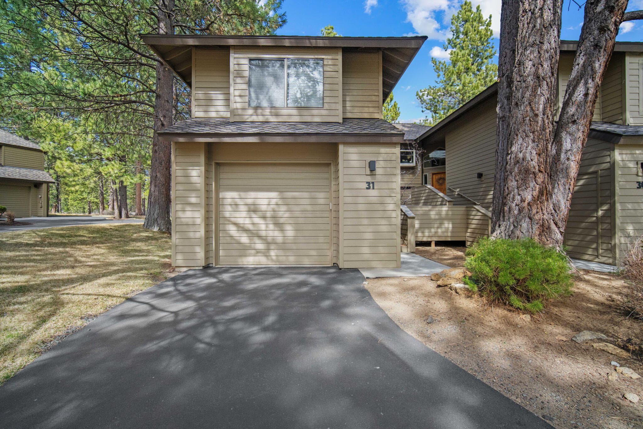 Primary photo of 17682 Bittern Lane, 31