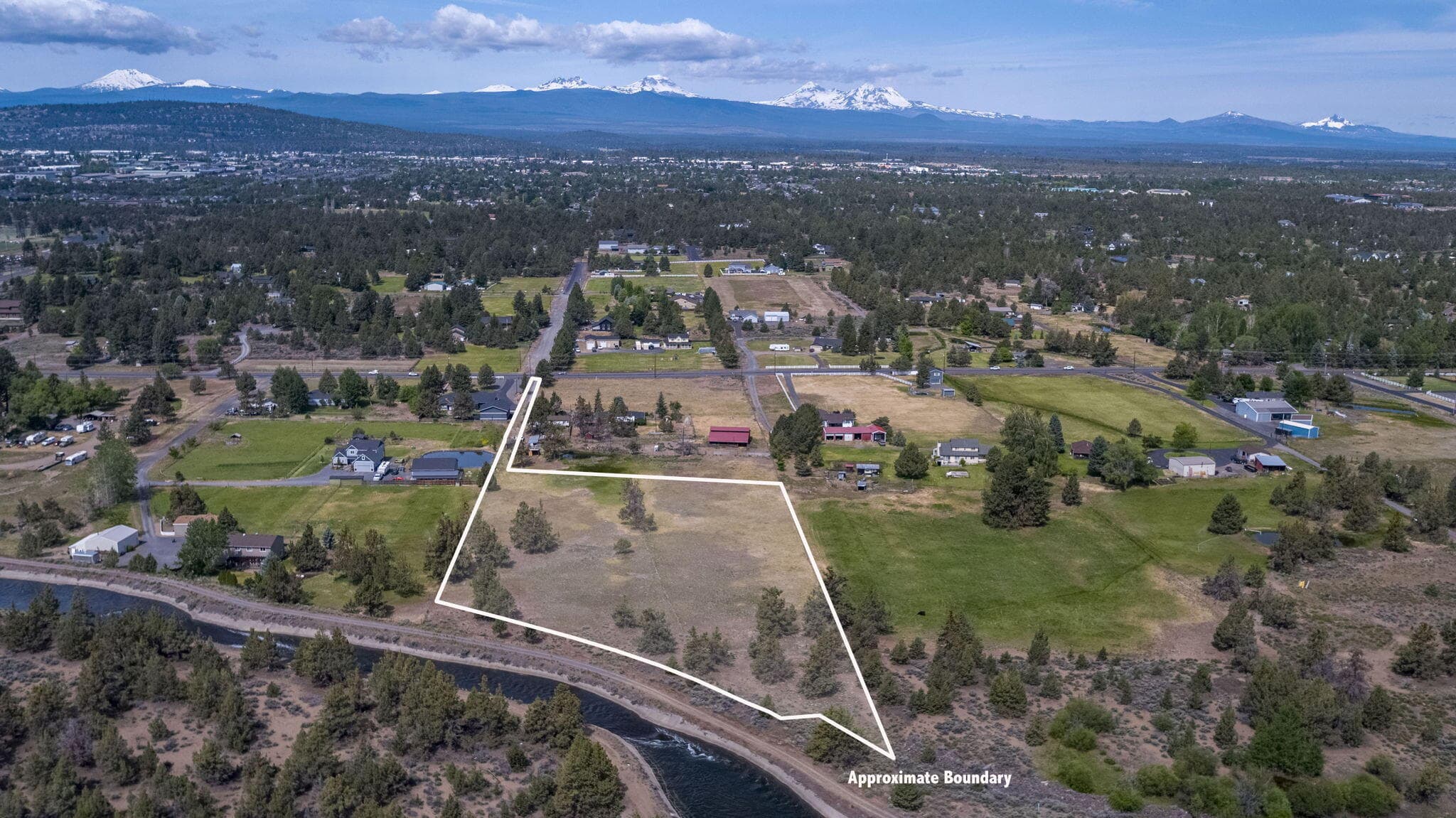 Primary photo of 63320 Deschutes Market Road