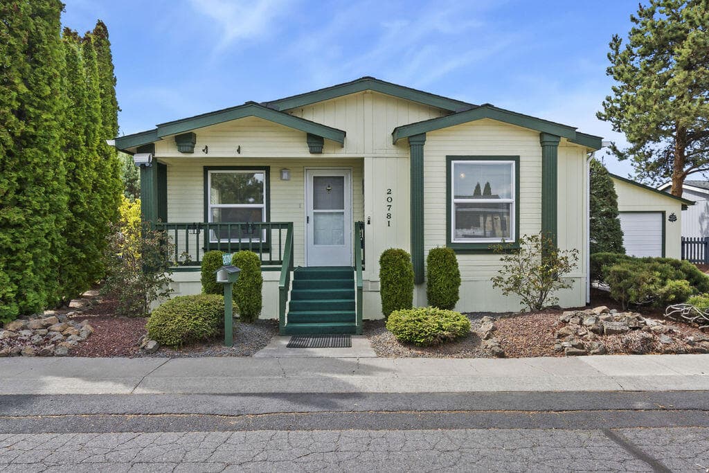 Primary photo of 20781 Livengood Way
