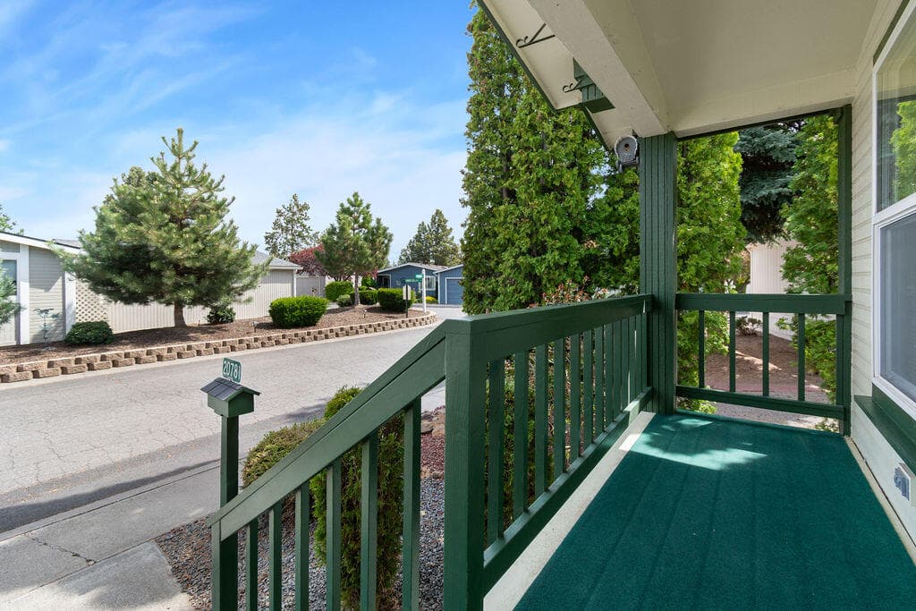 Photo 3 of 20781 Livengood Way