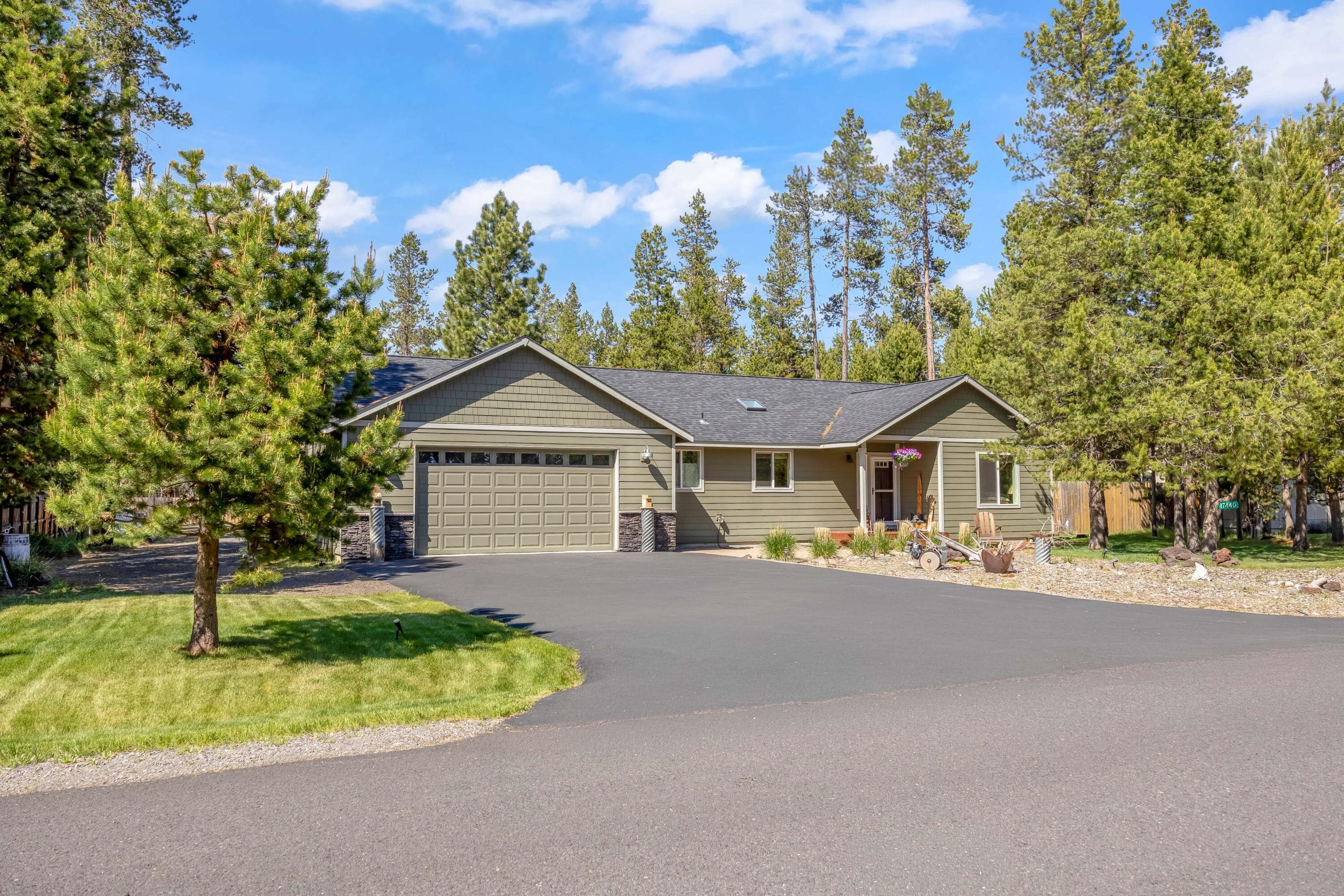 Primary photo of 17440 Gull Drive