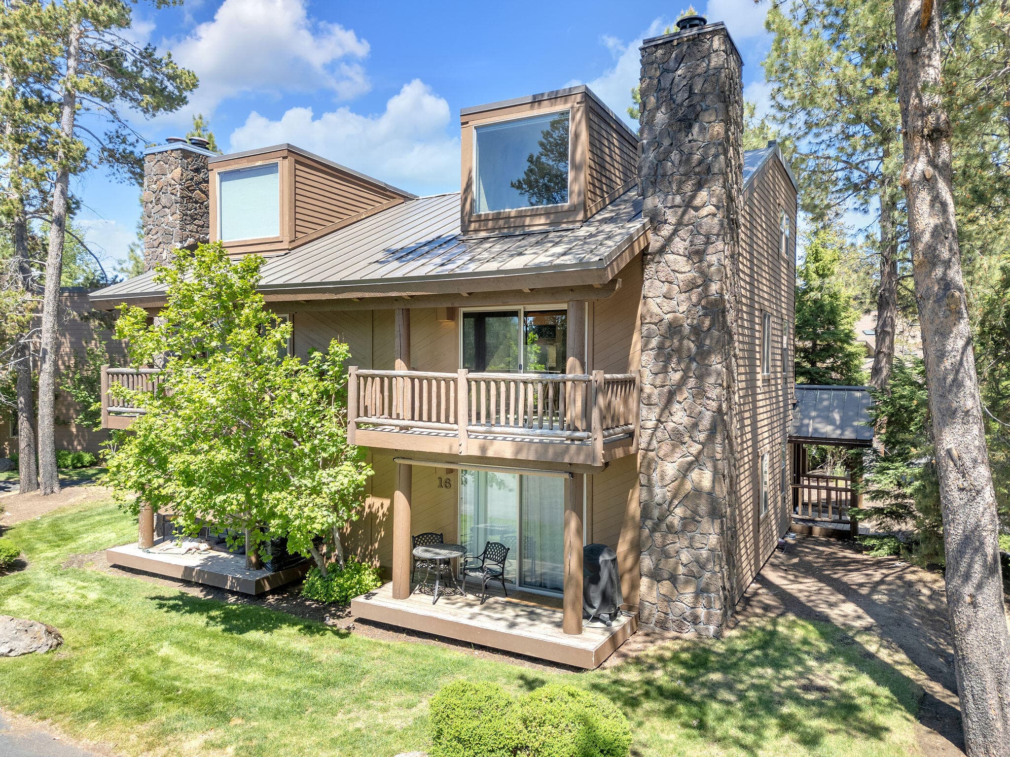 Primary photo of 17654 Pinnacle Lane, # 18