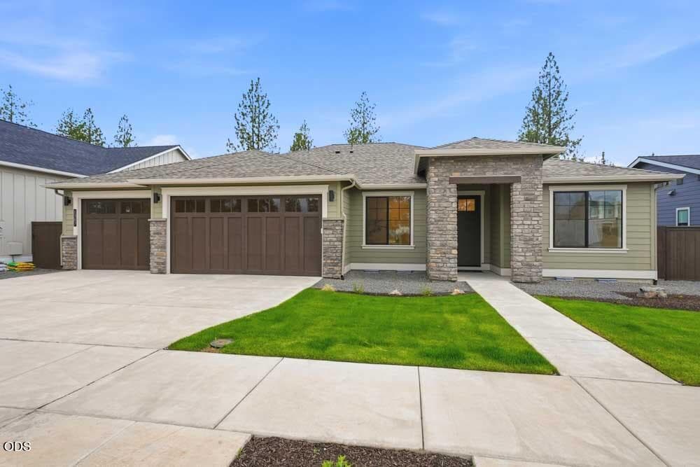 Primary photo of 1307 NW Ochoa Drive