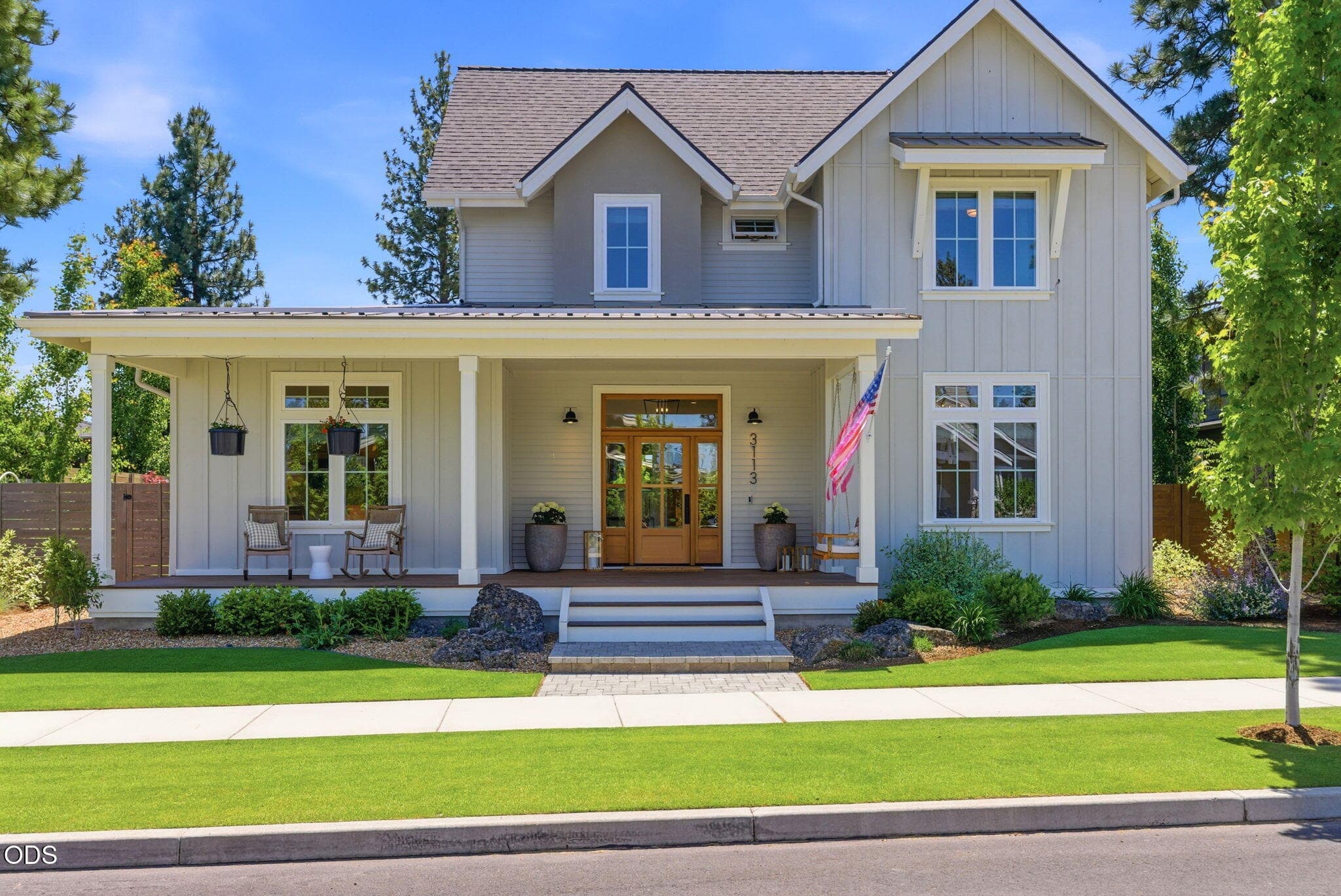 Primary photo of 3113 NW Blodgett Way