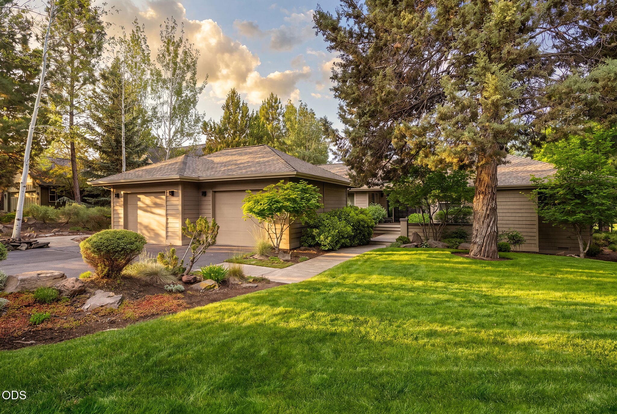 Primary photo of 2767 NW Champion Circle