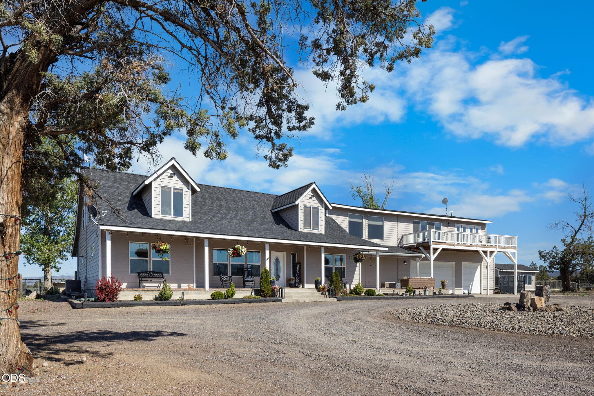 Primary photo of 24605 Dodds Road