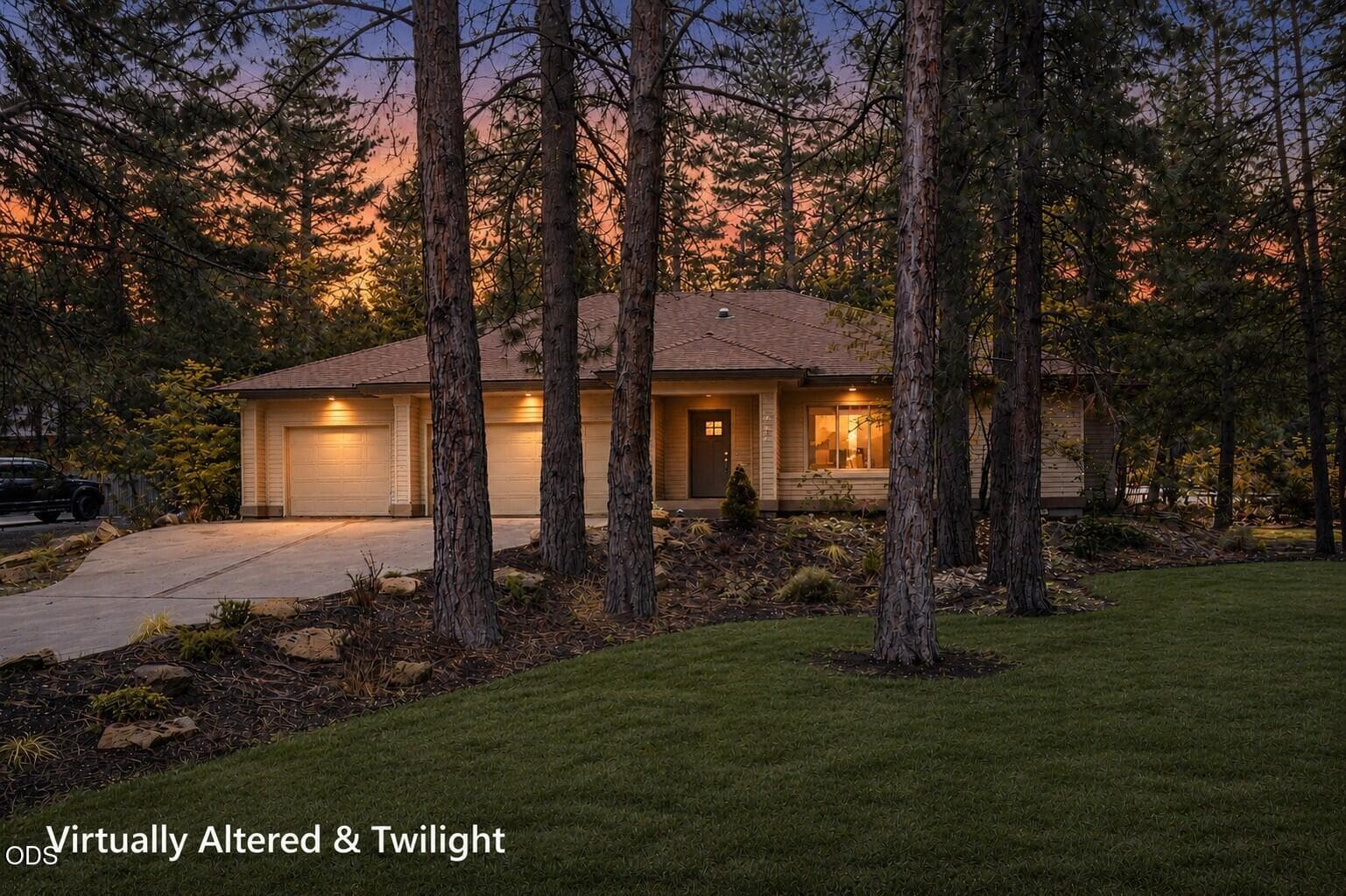 Primary photo of 20387 Christmas Ridge