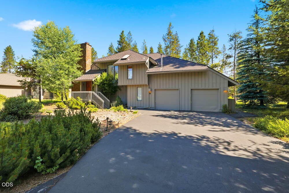 Primary photo of 57715 Poplar Loop