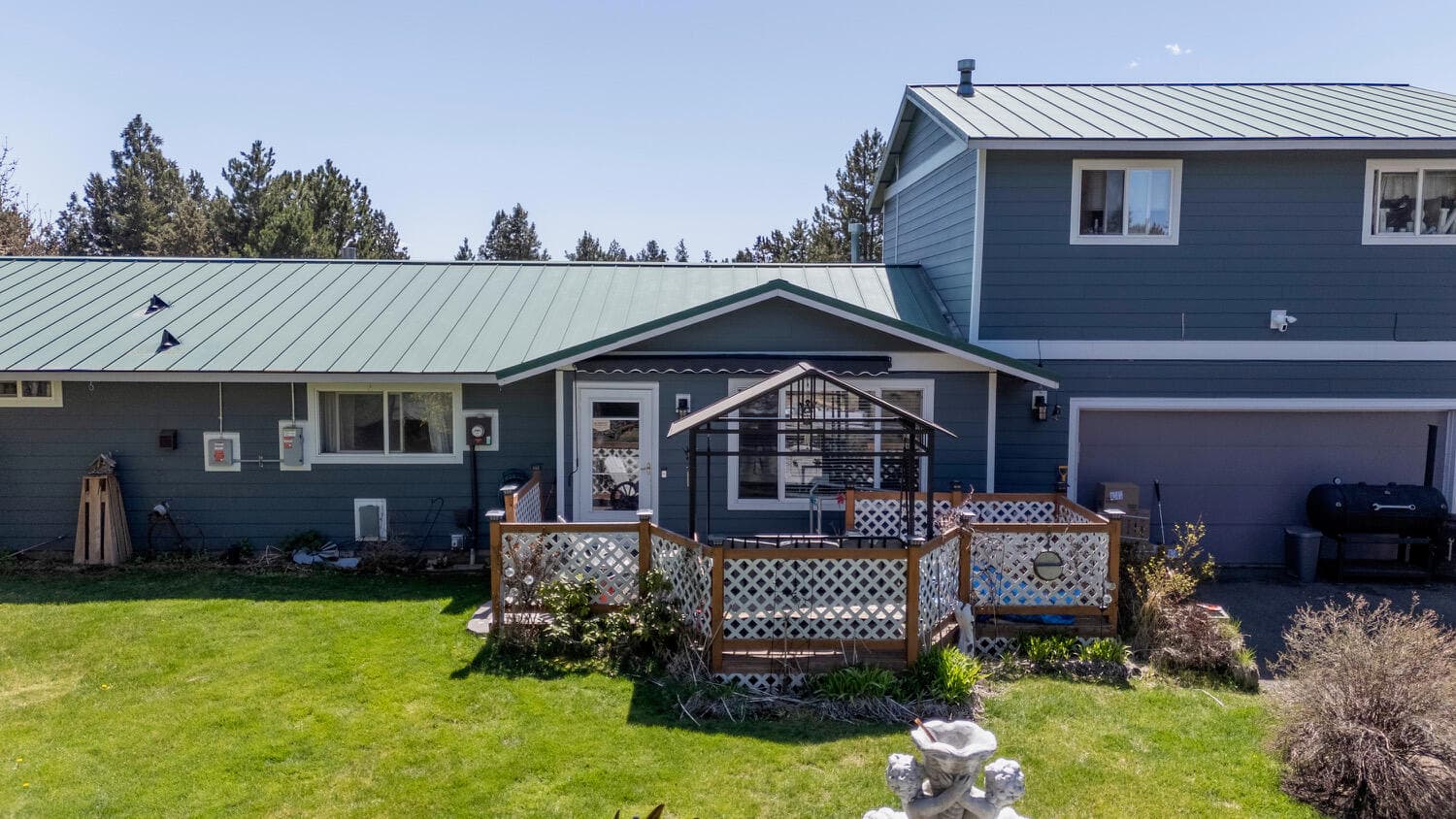 Primary photo of 20873 SE Greenmont Drive