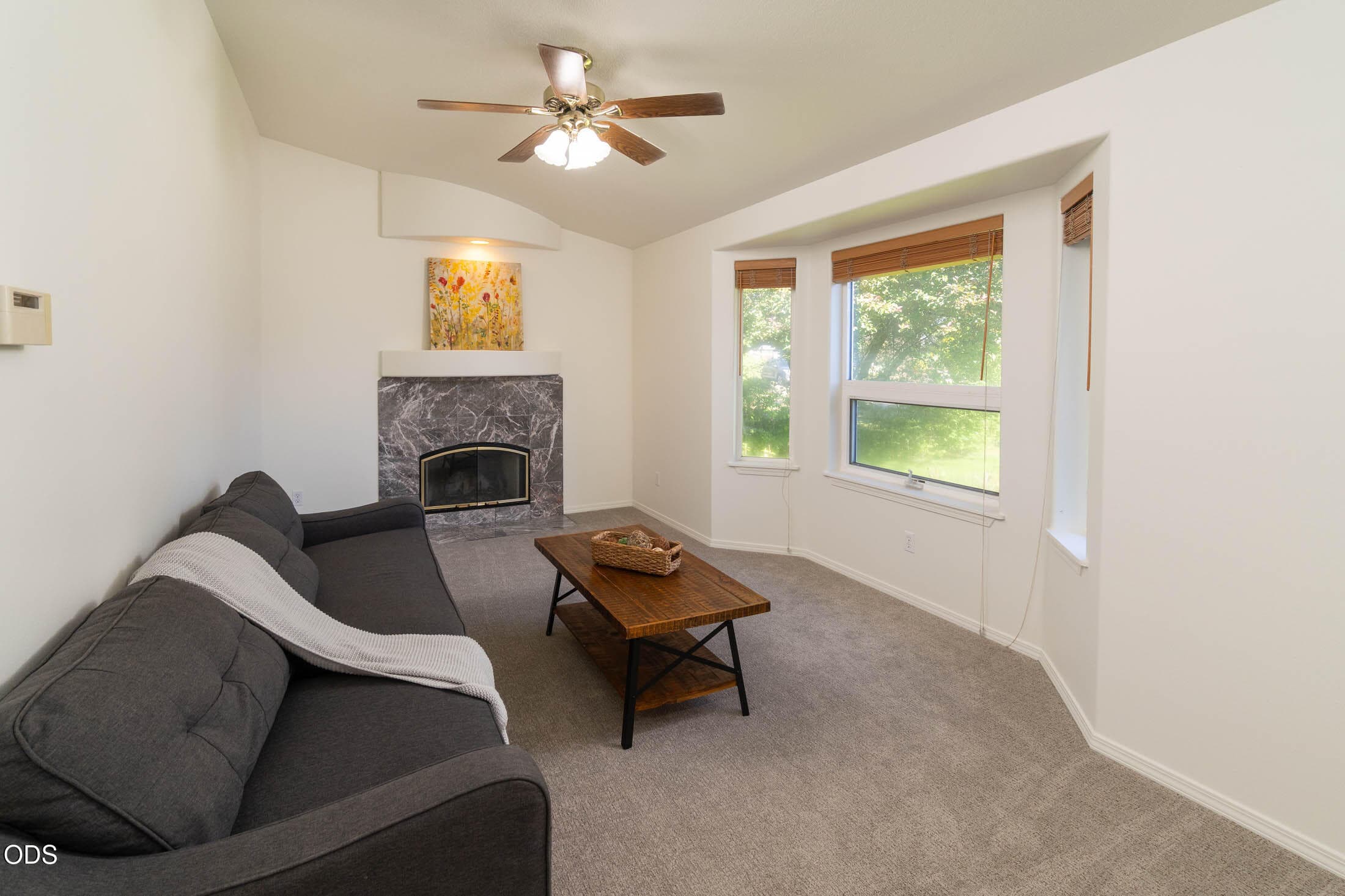 Photo 4 of 20725 Lyra Drive