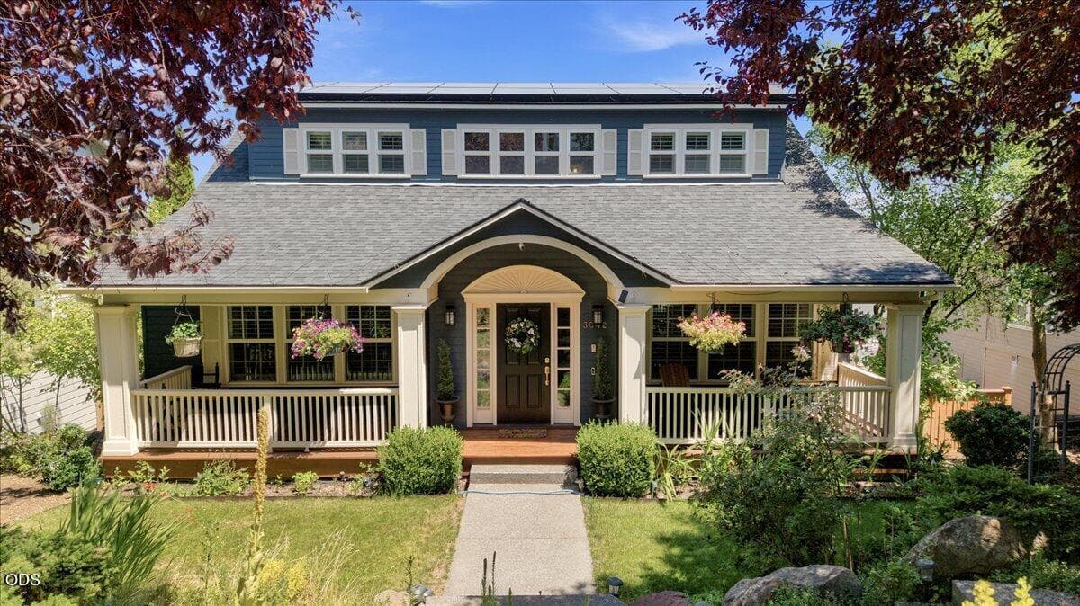 Primary photo of 3042 NW Craftsman Drive