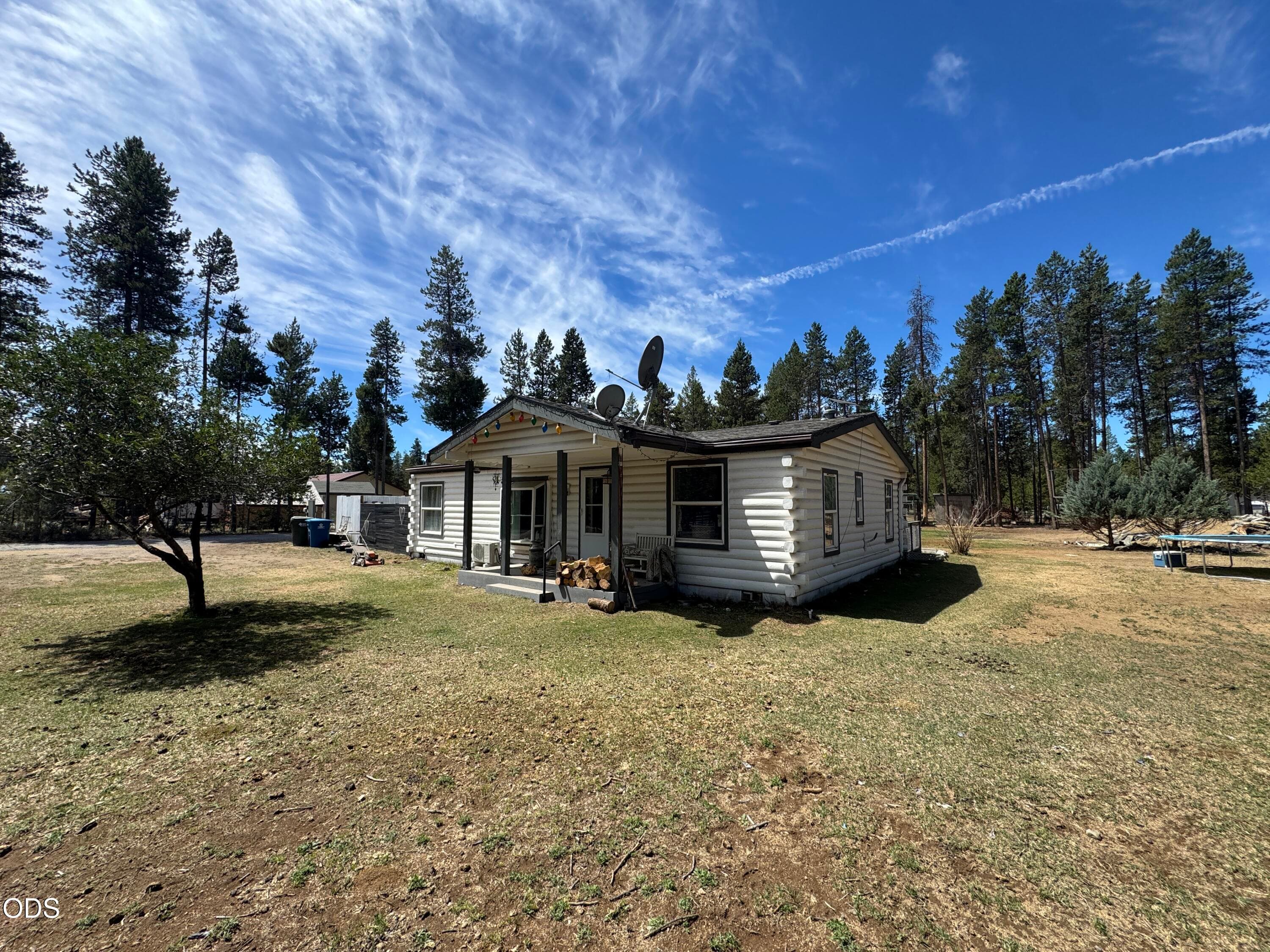 Primary photo of 54655 Husky Lane