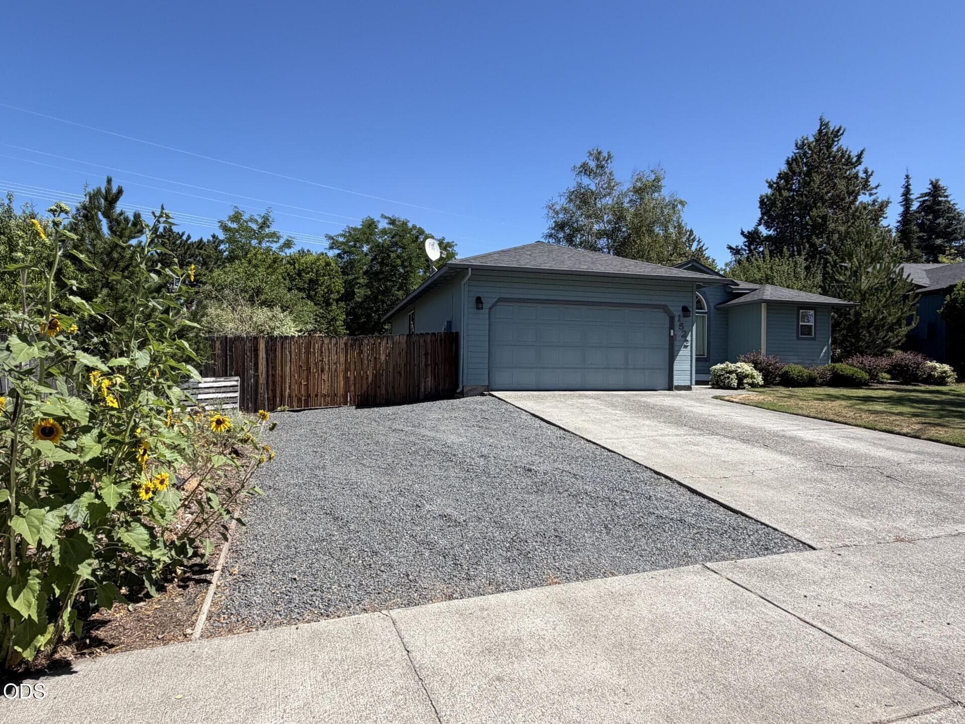 Primary photo of 1522 NE Locksley Drive