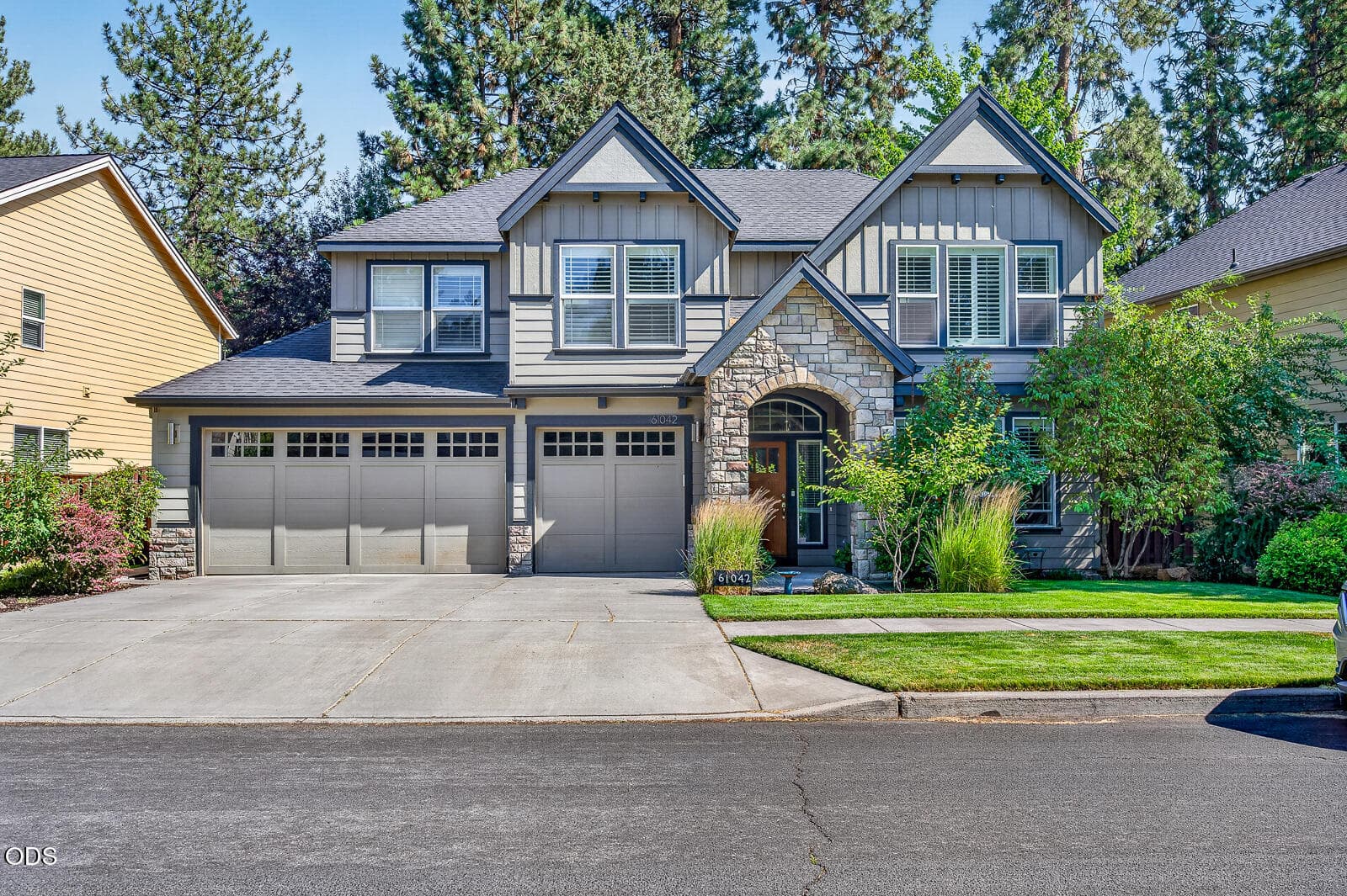 Primary photo of 61042 Chamomile Place