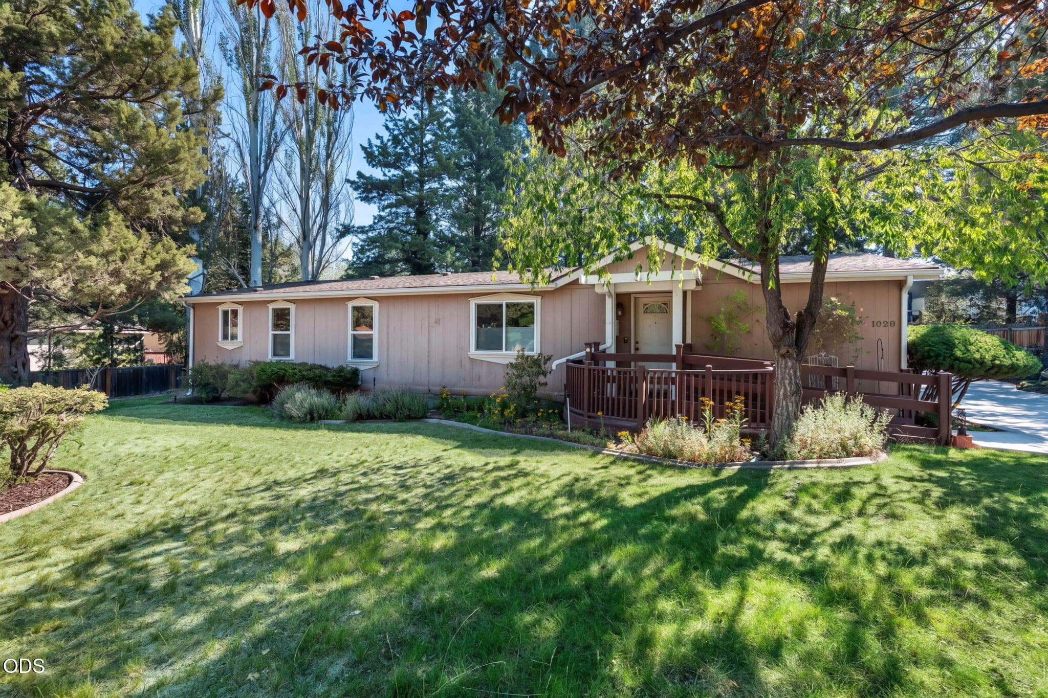 Primary photo of 1028 SE Black Ridge Place