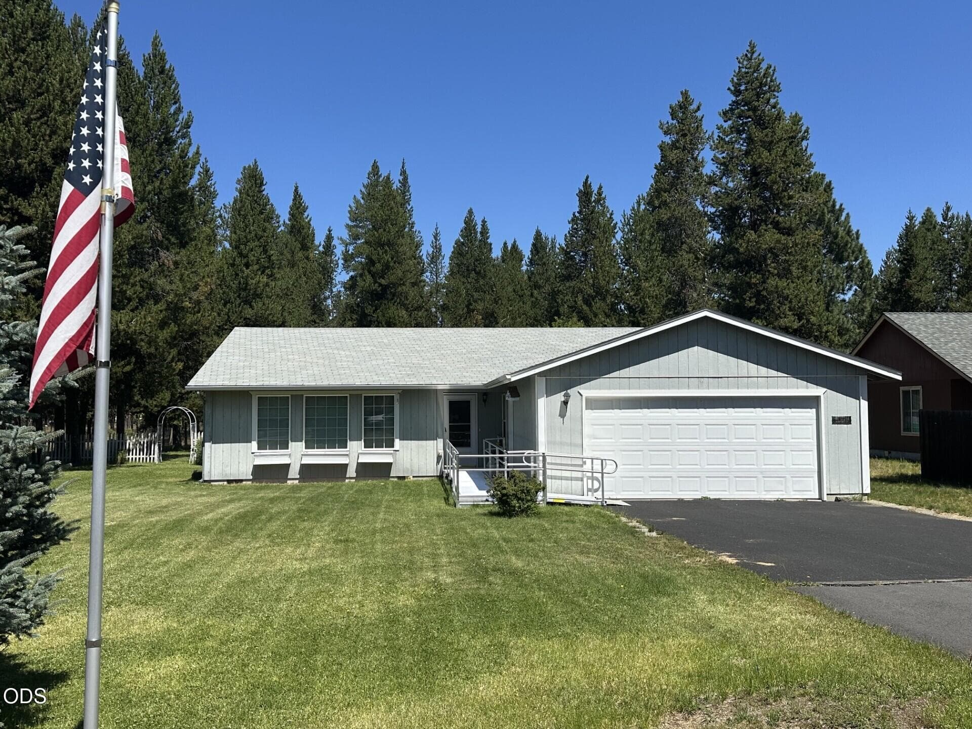 Primary photo of 17284 Kingfisher Drive