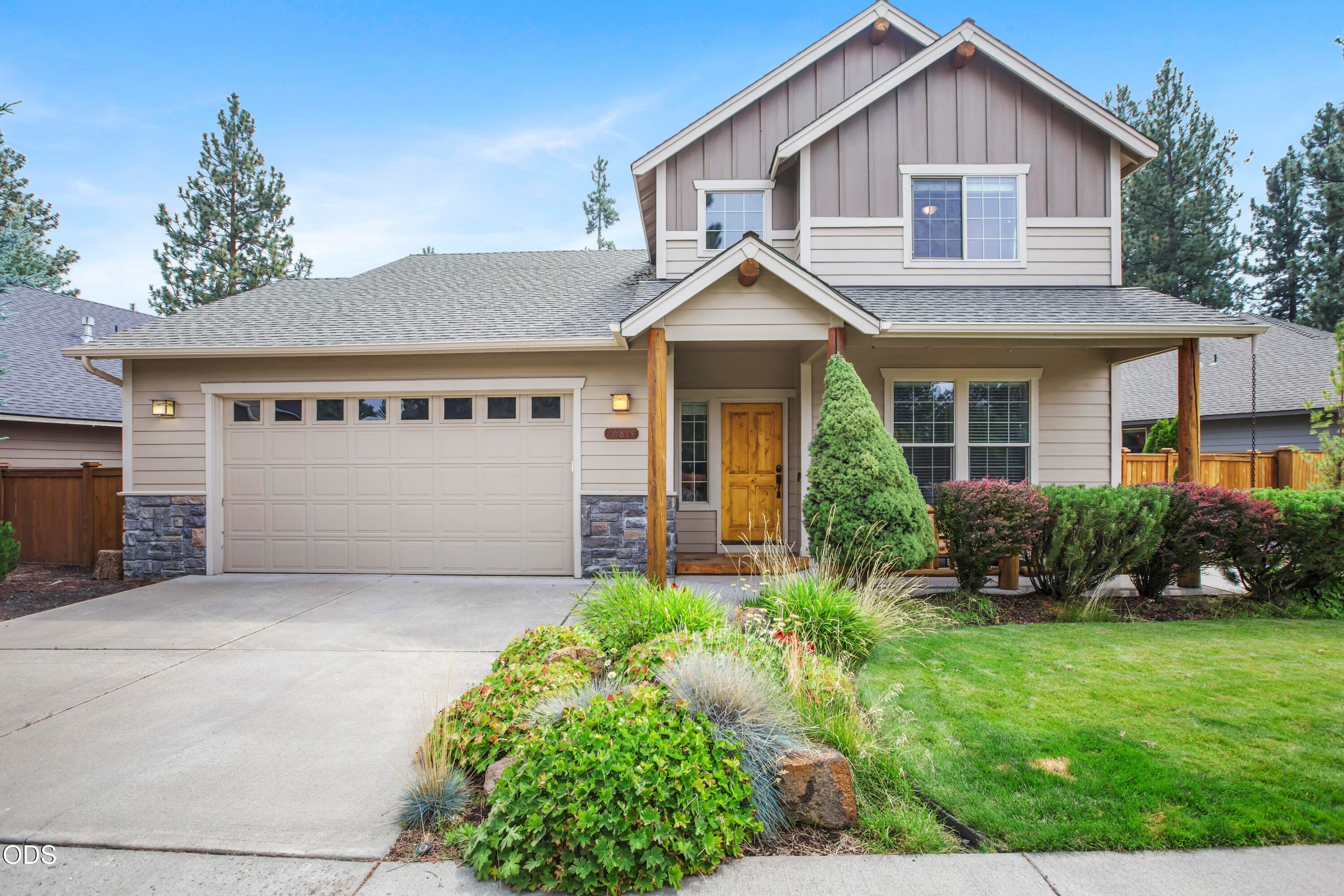 Primary photo of 60814 Sawtooth Mountain Lane