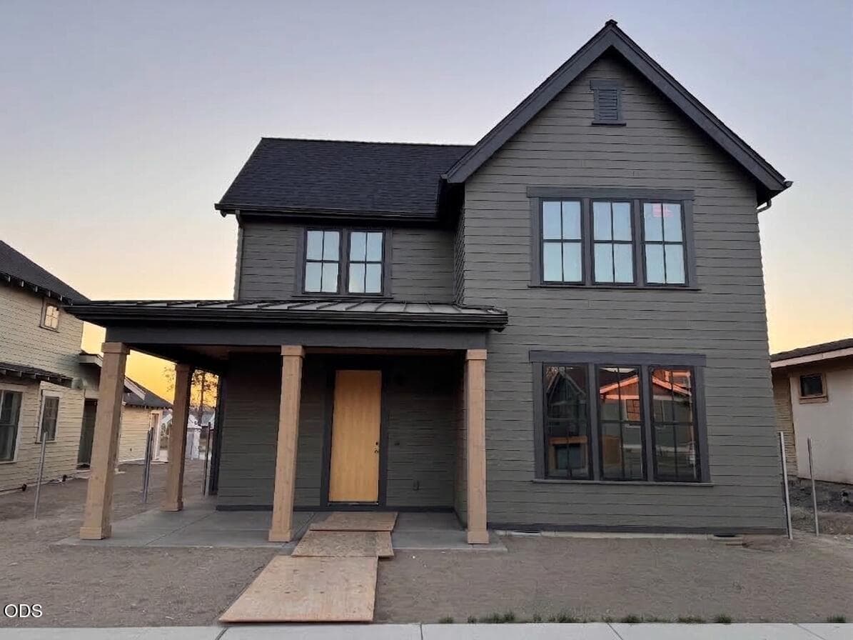 Photo 2 of 1105 NW Kendrick Place, Lot 295