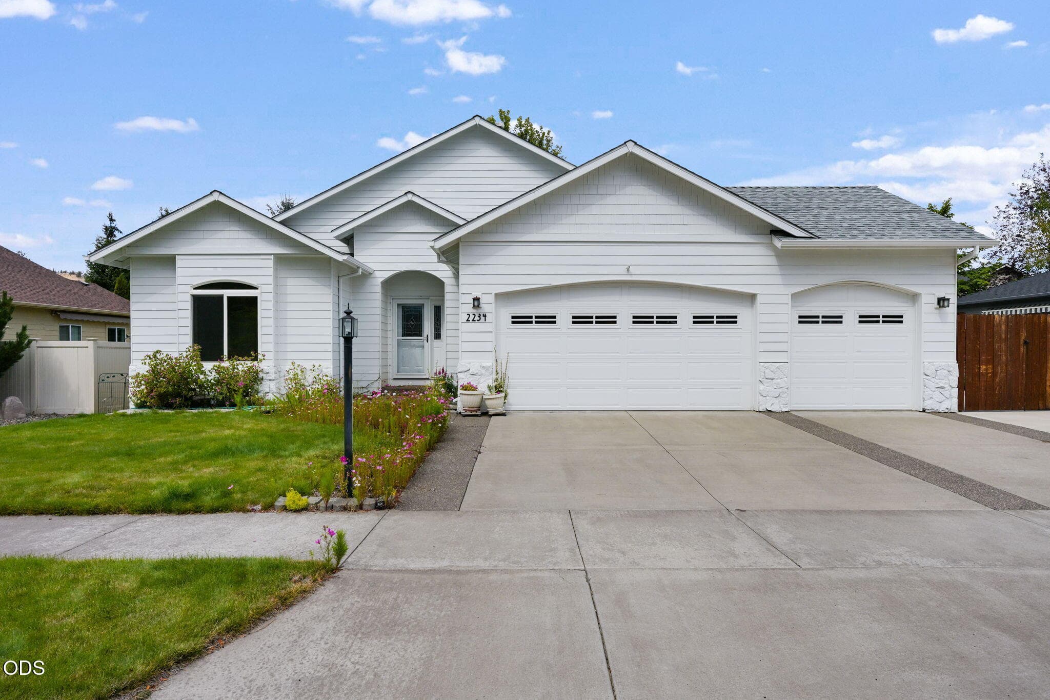 Primary photo of 2234 SE Pilatus Lane