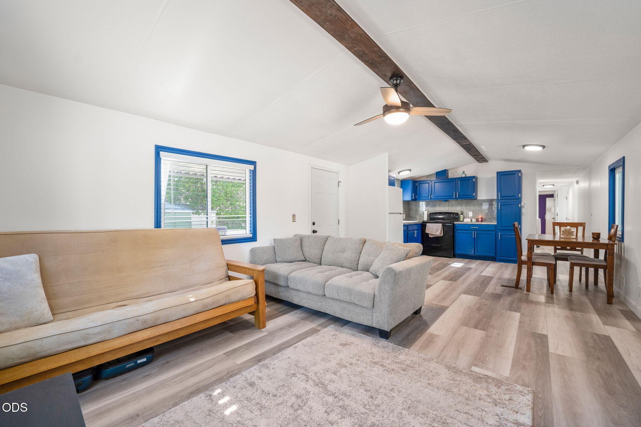 Primary photo of 61040 S Queens Drive, UNIT 17