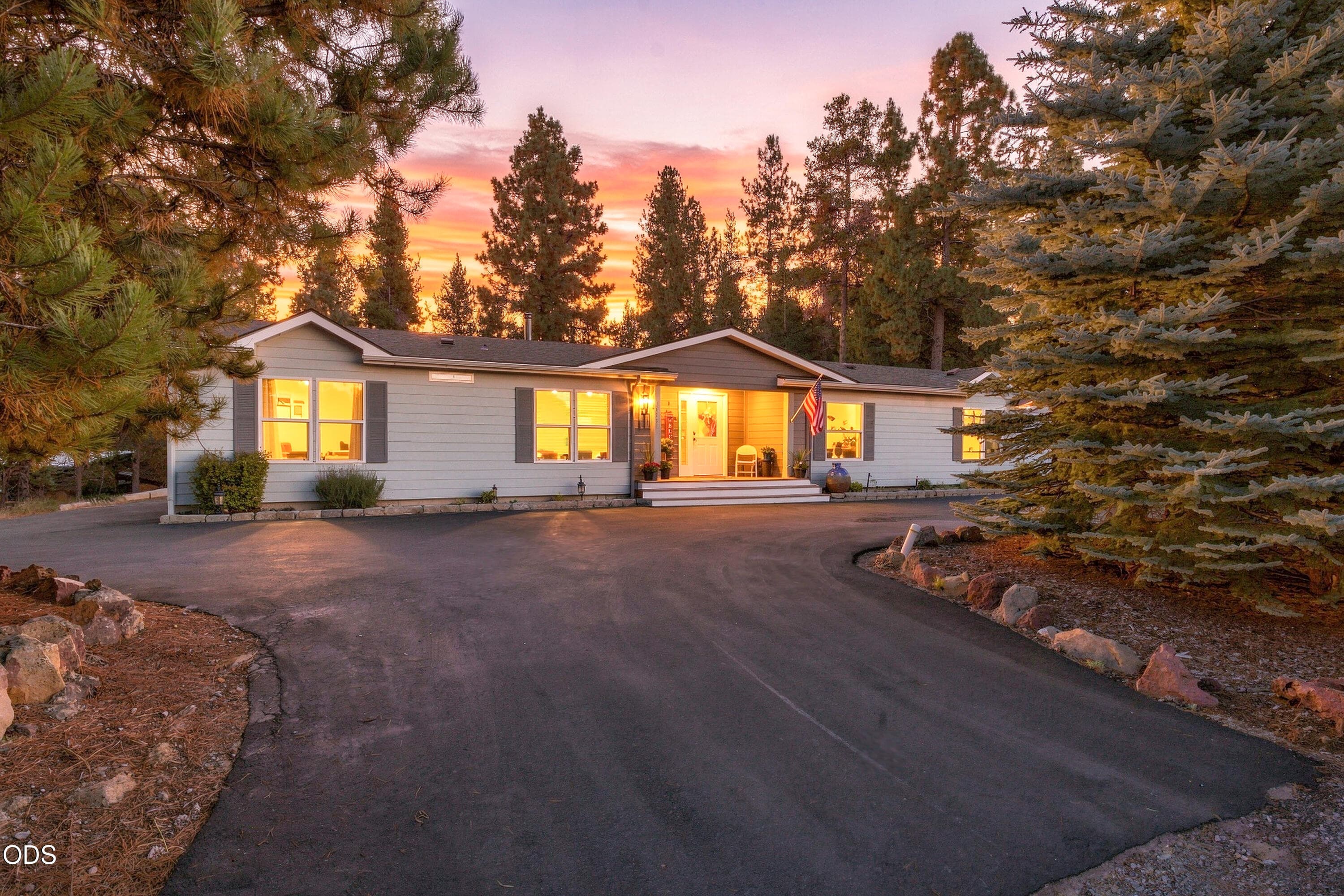 Primary photo of 16888 Elsinore Road