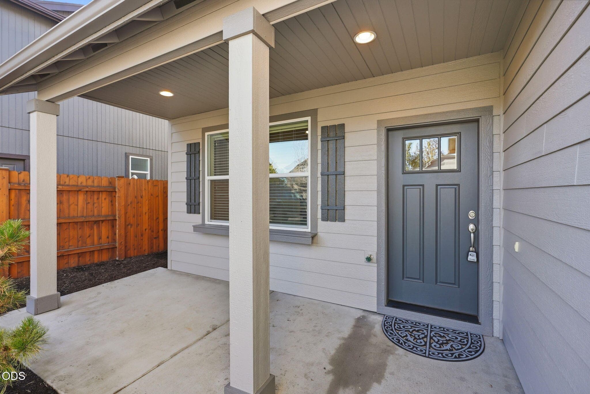 Photo 3 of 21141 SE Azalia Avenue