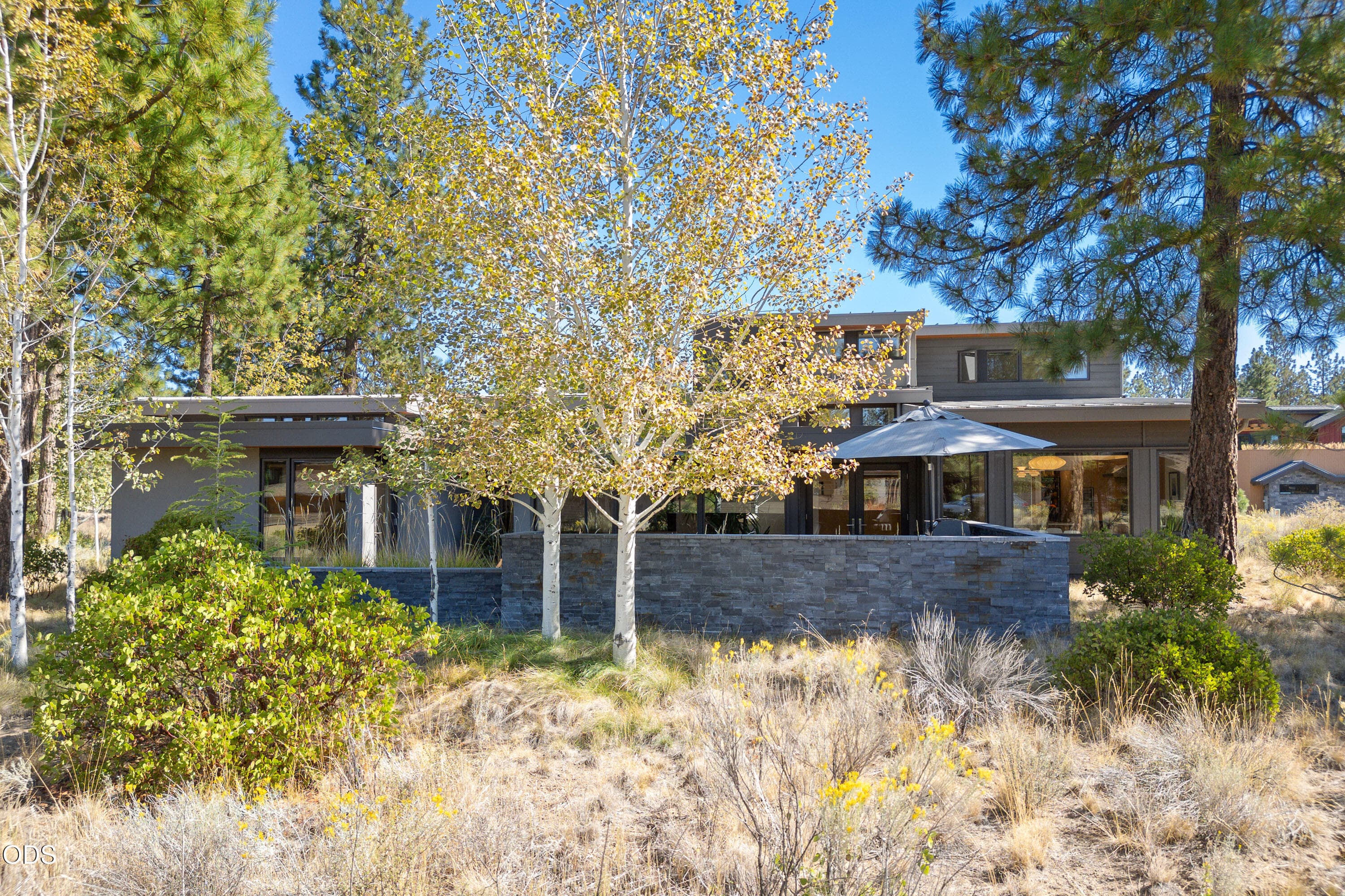 Photo 4 of 62773 NW Sand Lily Way