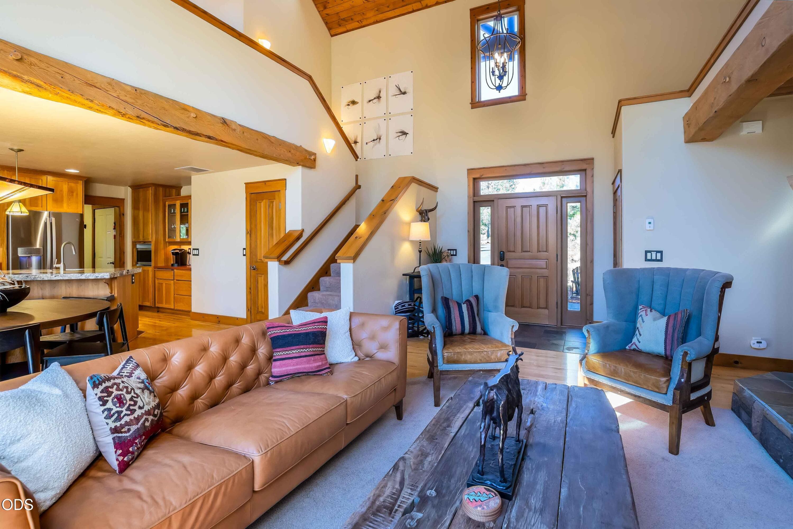 Photo 4 of 57620 Holly Lane