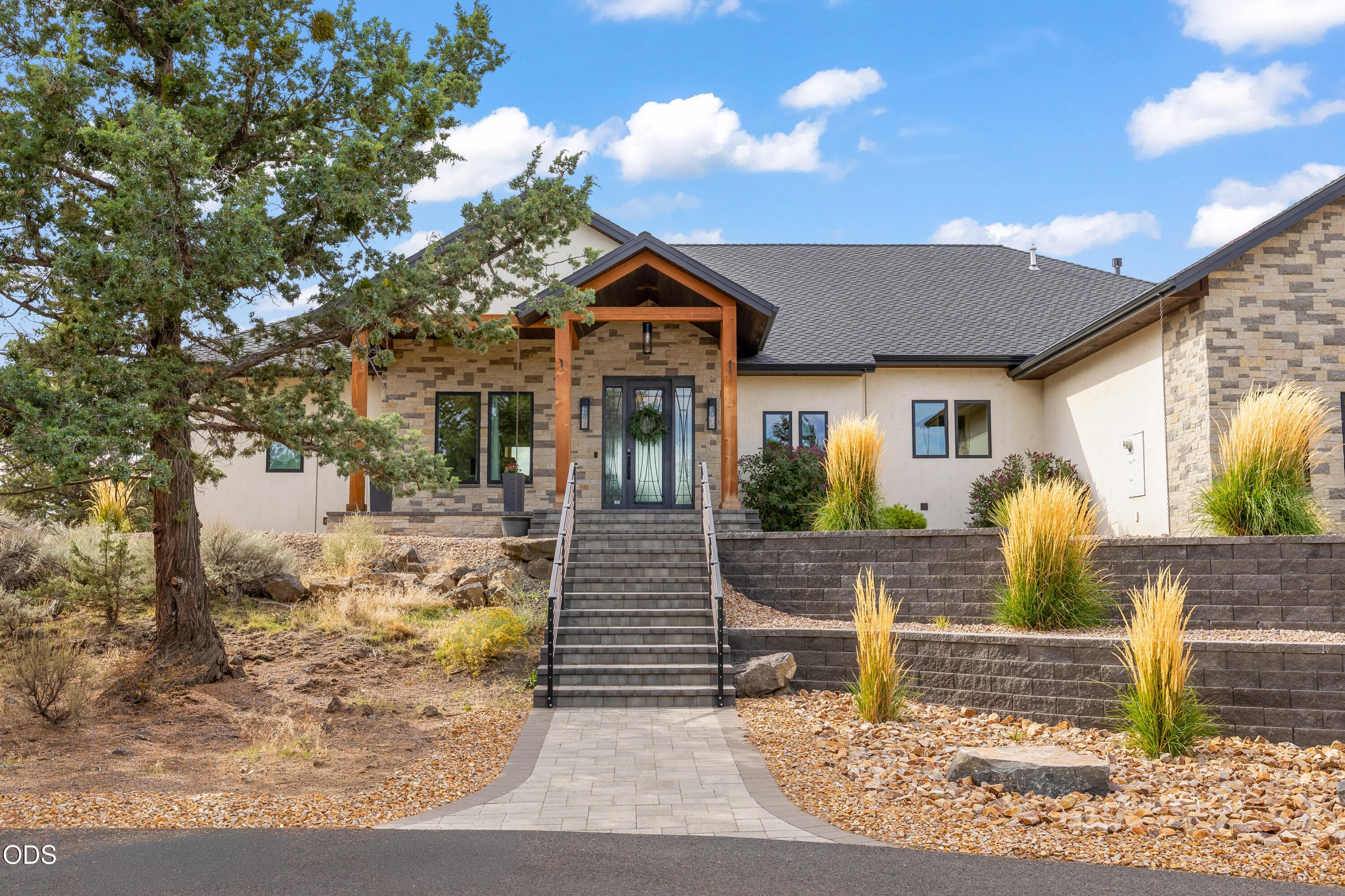 Primary photo of 62825 Montara Drive