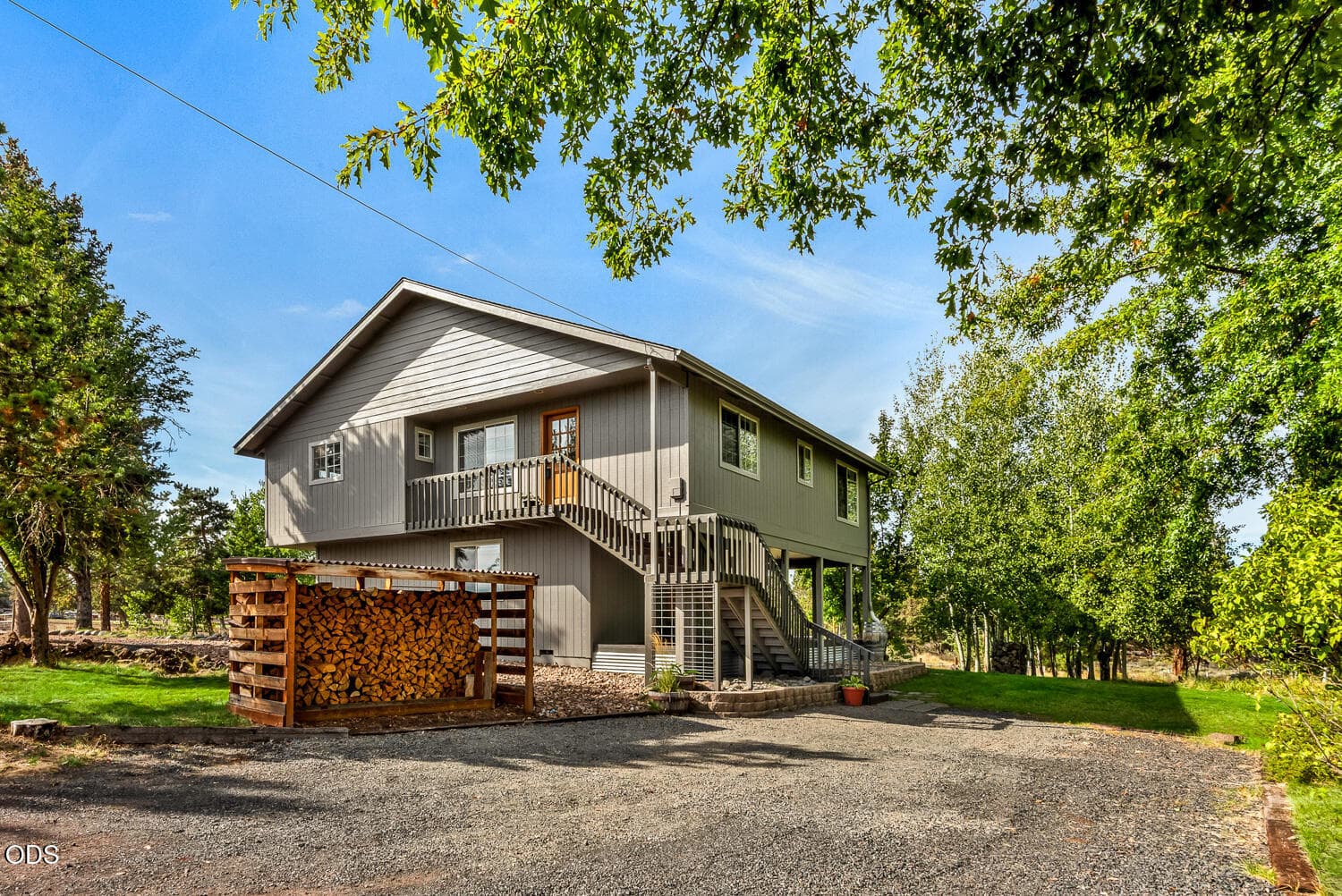 Primary photo of 64160 Pioneer Loop