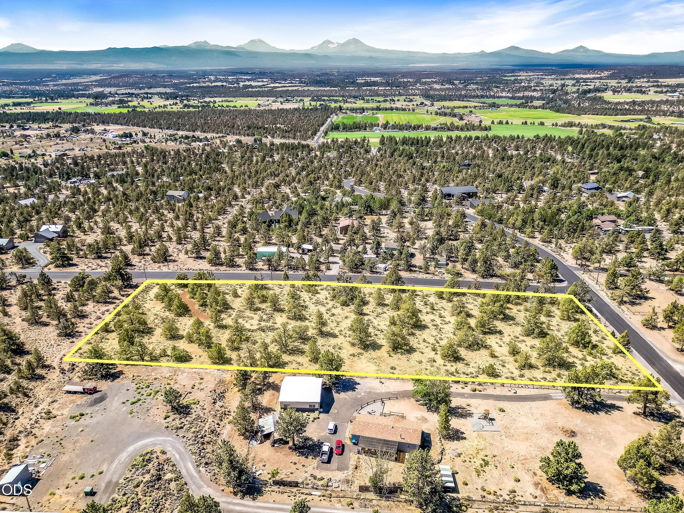 Primary photo of Journey Avenue, TL-03500