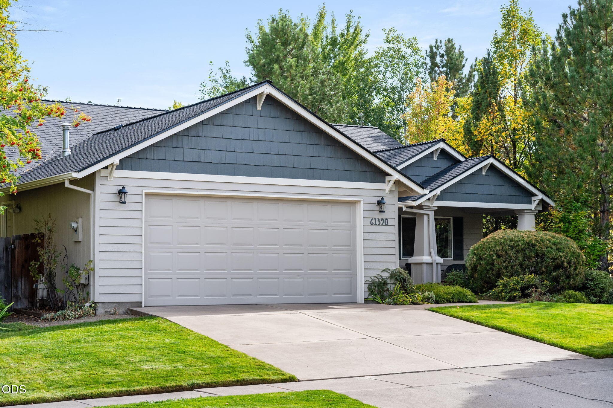 Primary photo of 61390 Rock Bluff Lane
