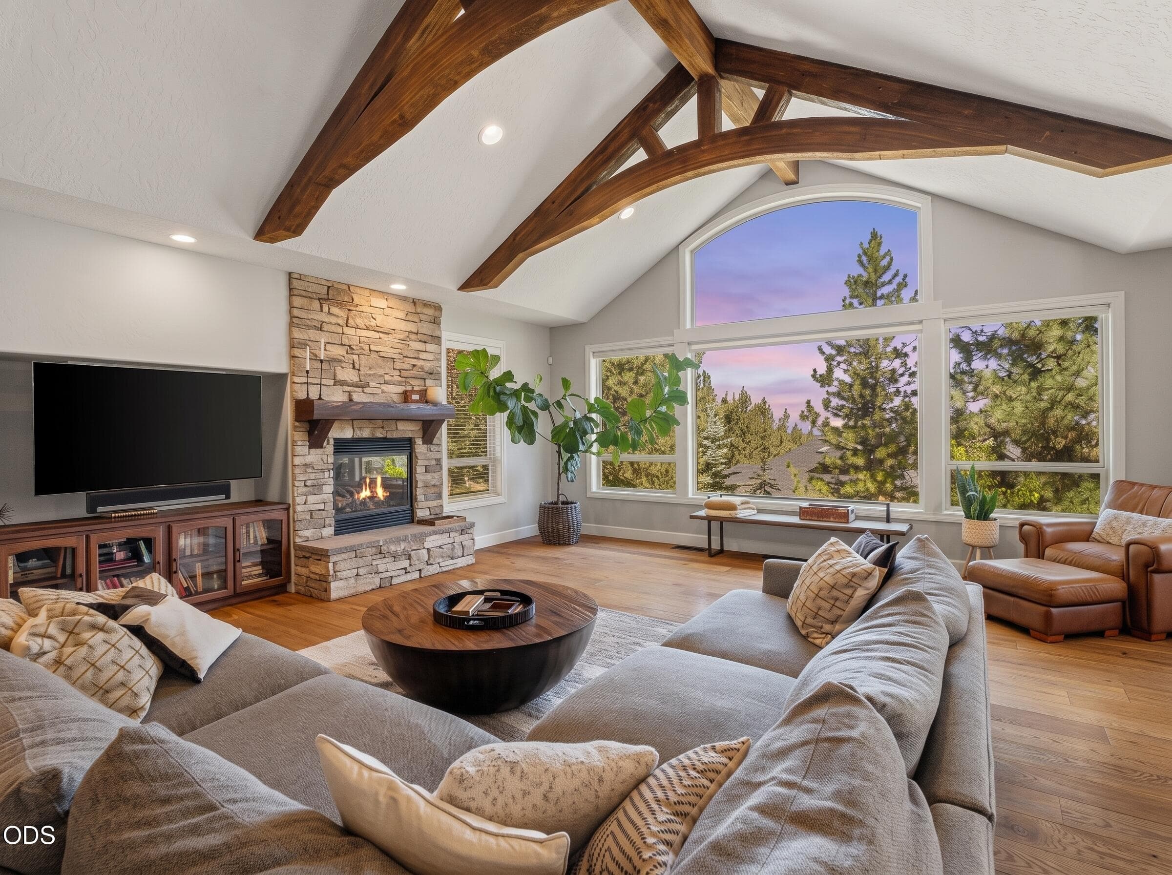 Primary photo of 1804 NW Remarkable Drive