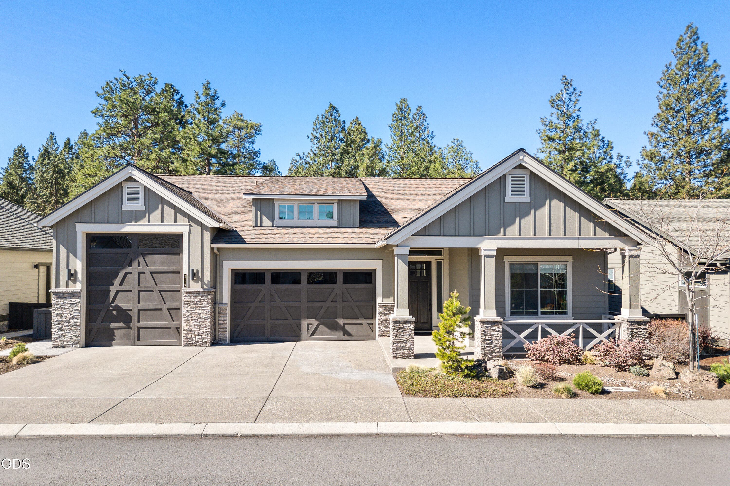 Primary photo of 3119 NW Hidden Ridge Drive