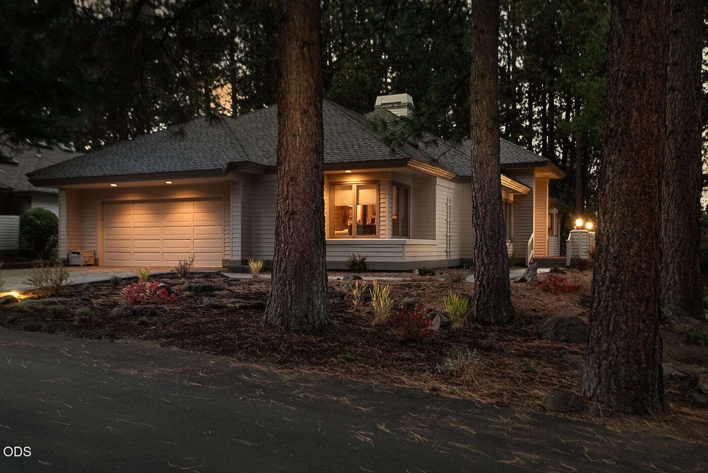 Primary photo of 60894 Willow Creek Loop