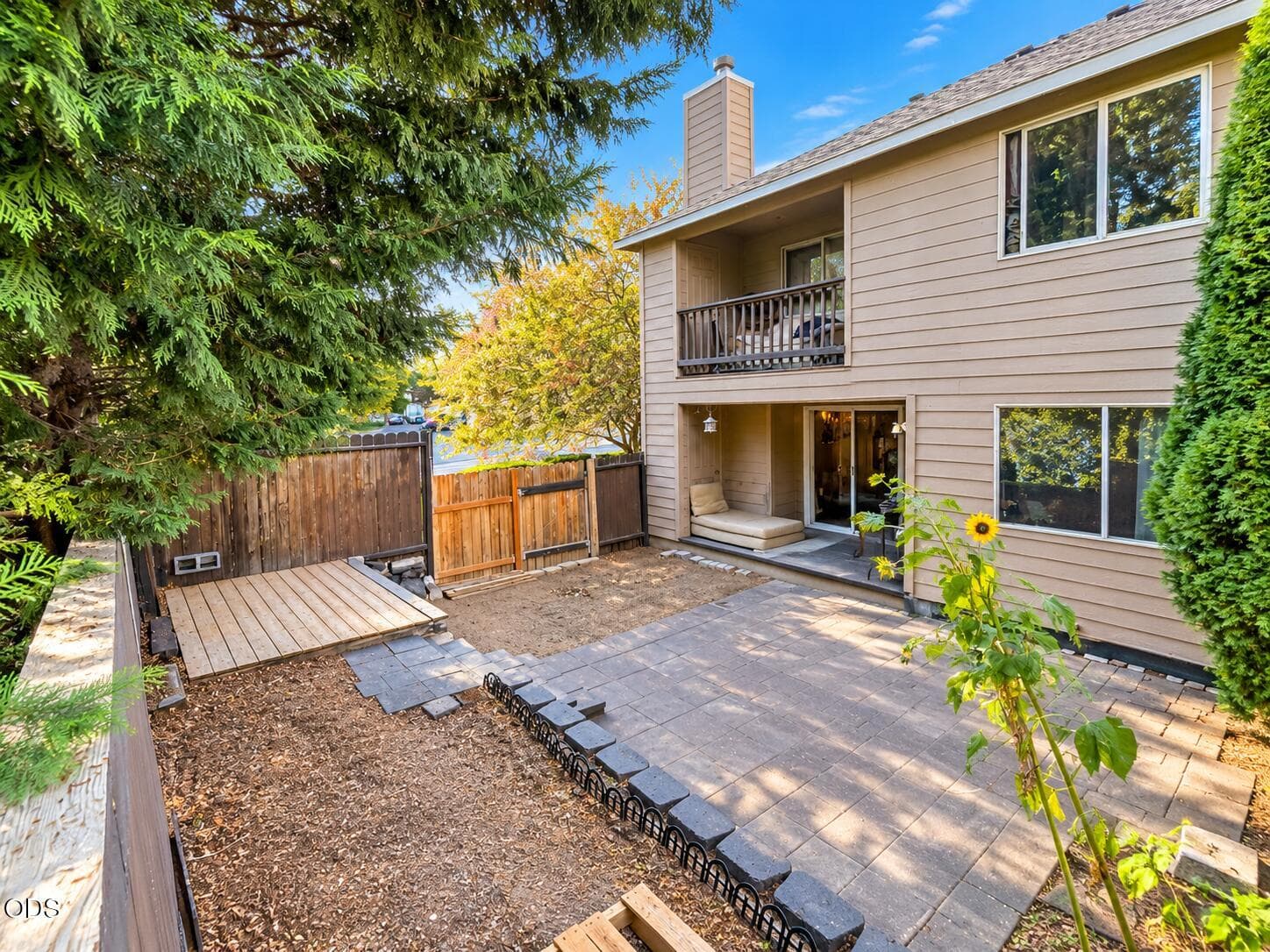 Photo 2 of 1295 NE Purcell Boulevard, 1C