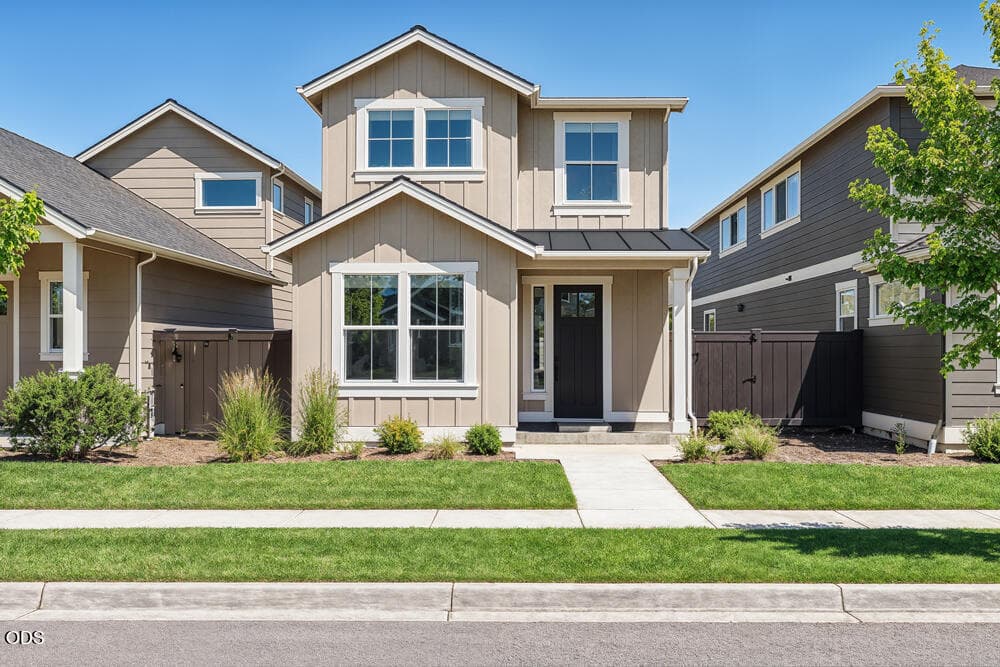 Primary photo of 20901 SE Denver Drive
