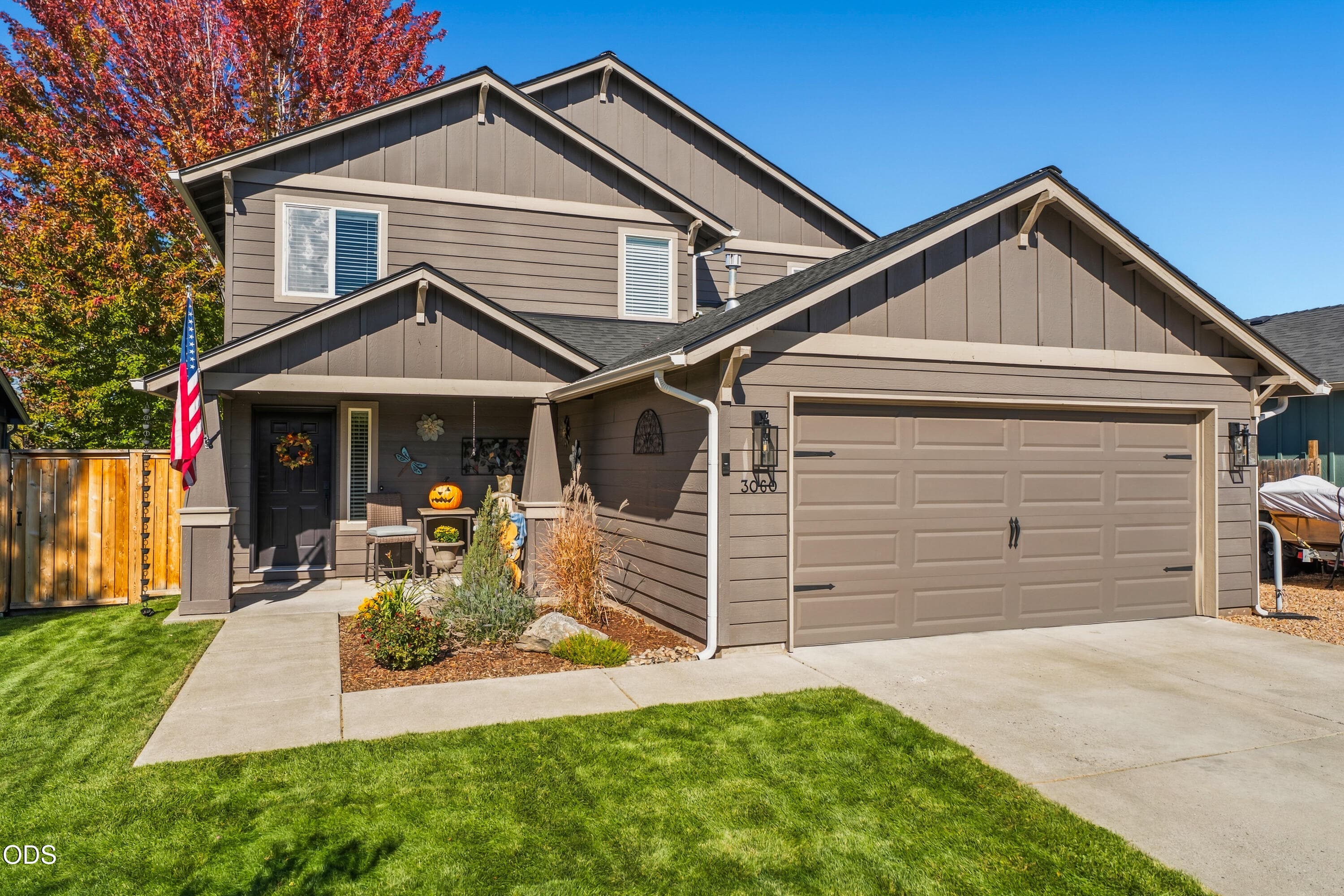 Primary photo of 3060 NE Yellow Ribbon Drive