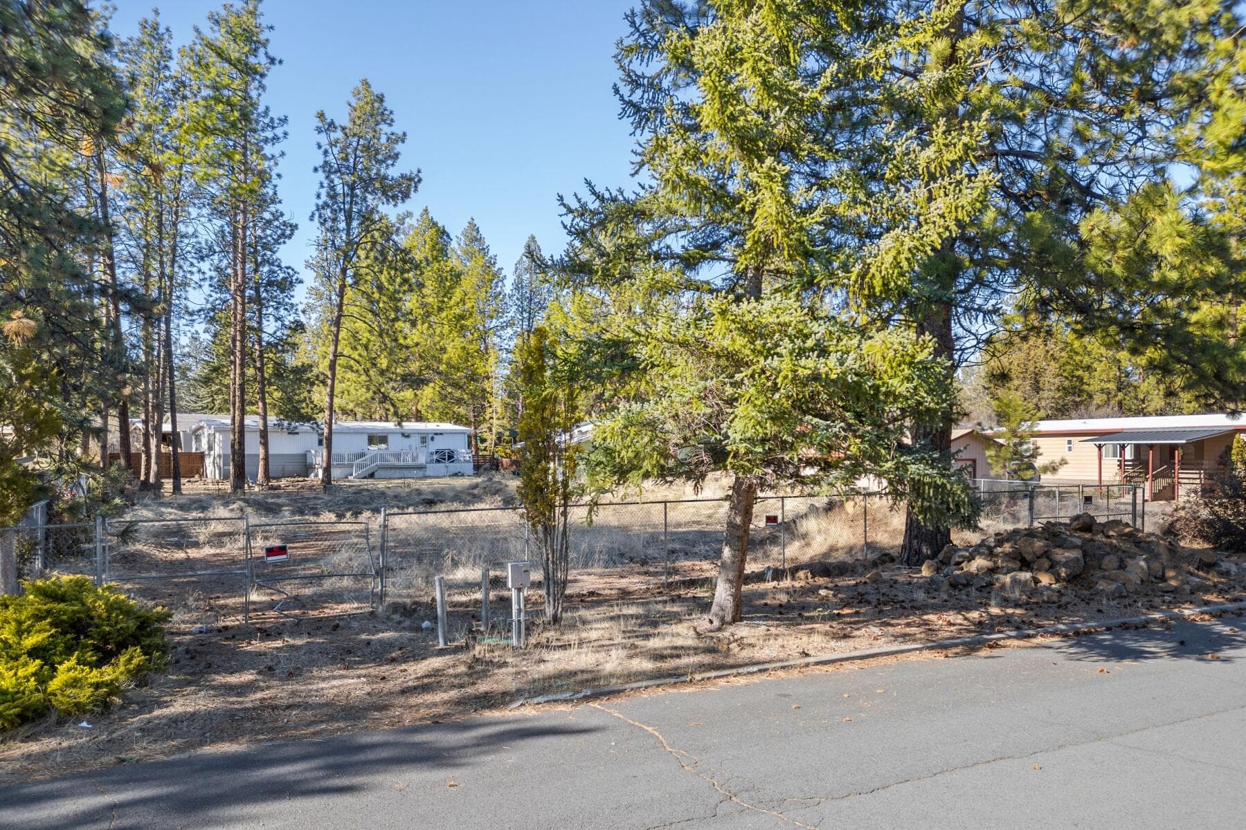 Photo 3 of 60929 Alpine Drive