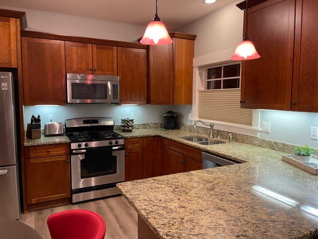Photo 3 of 1650 NW 5th Street