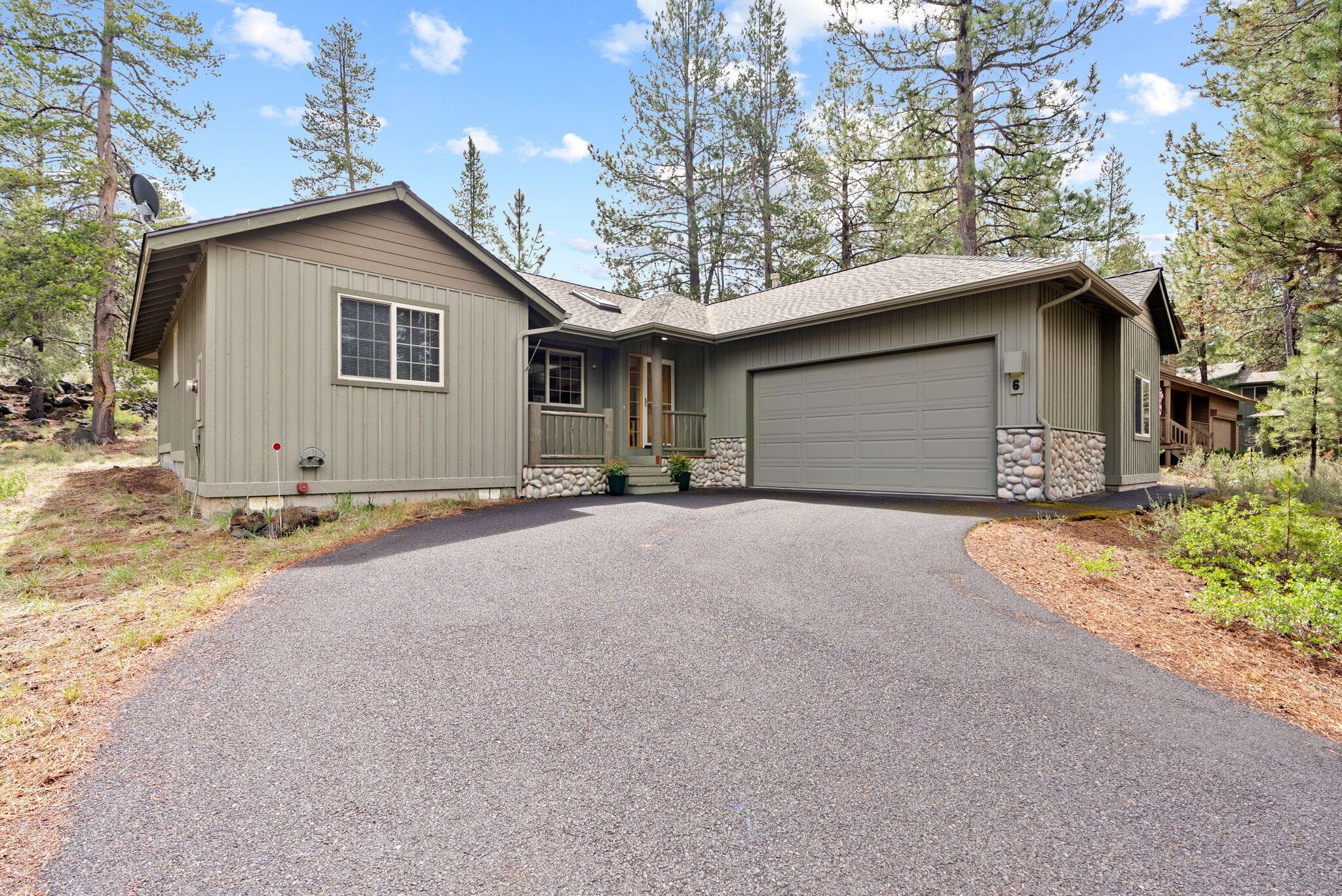 Primary photo of 57584 Whistler Lane