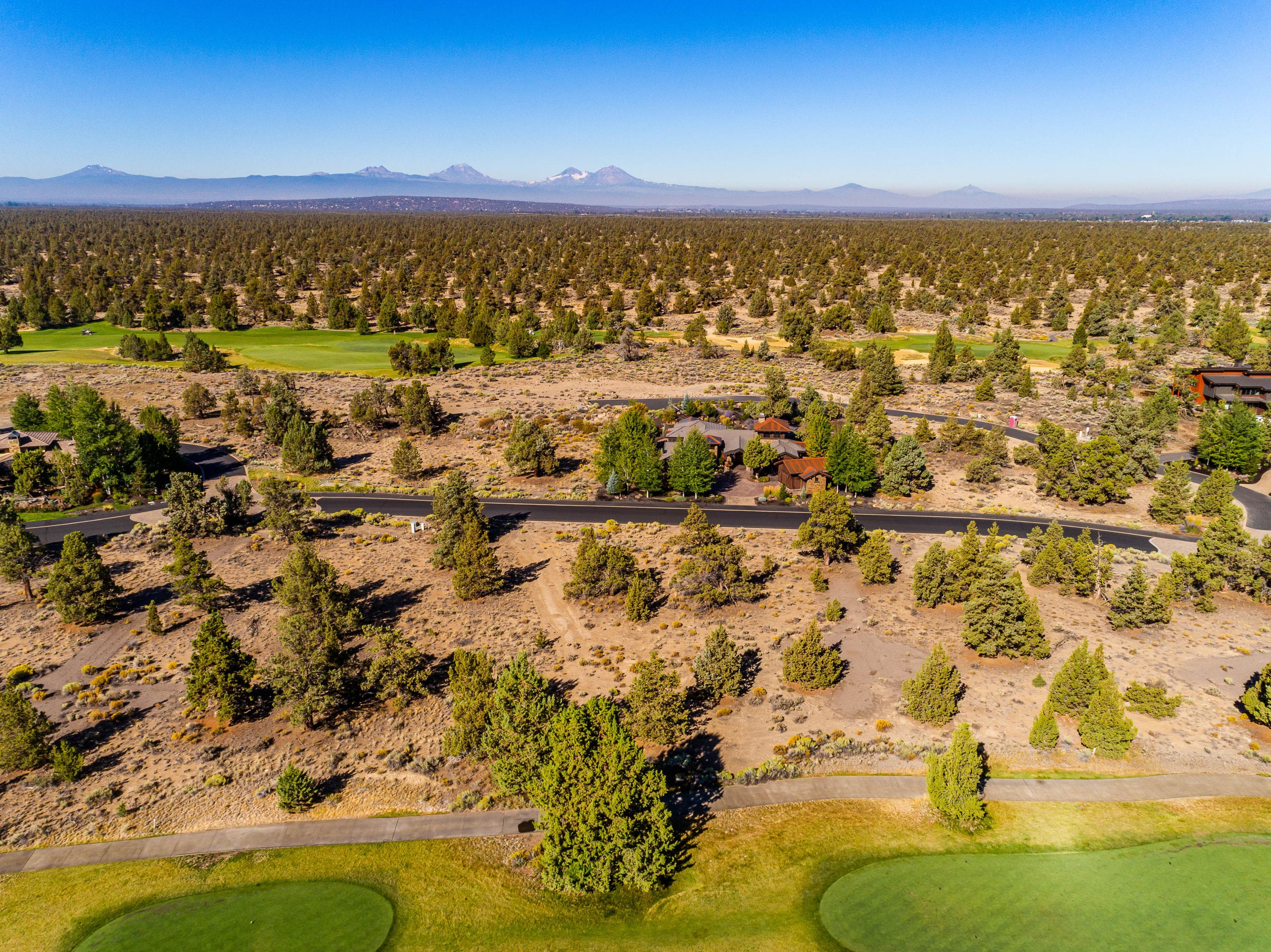 Photo 3 of 66385 Pronghorn Estates Drive, Lot 261