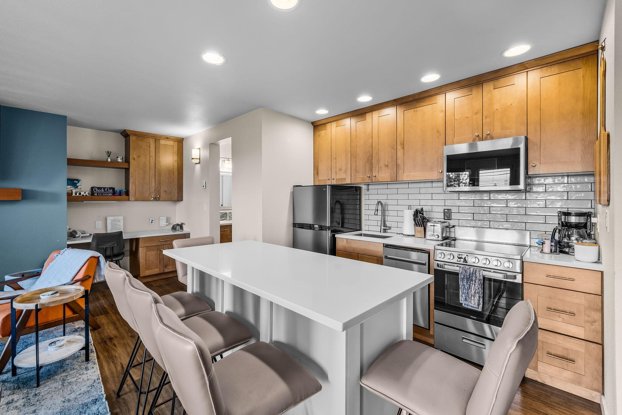 Photo 2 of 18575 SW Century Drive, # 1233/1234