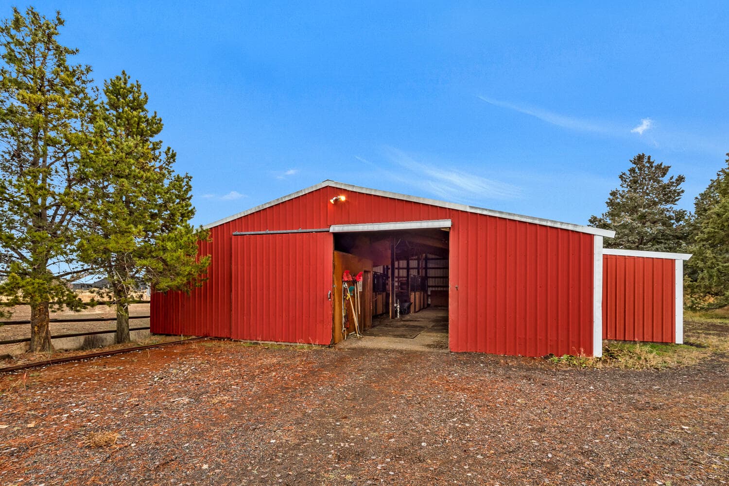 Photo 4 of 18070 Cascade Estates Drive