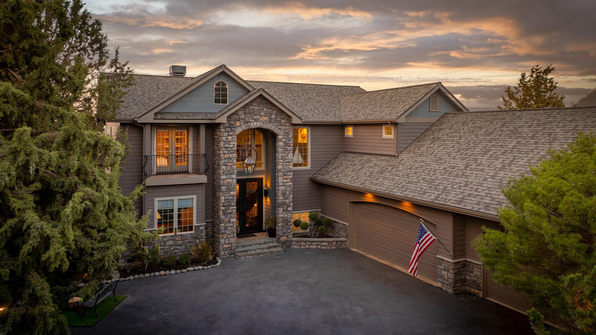 Primary photo of 3209 NW Fairway Heights Drive
